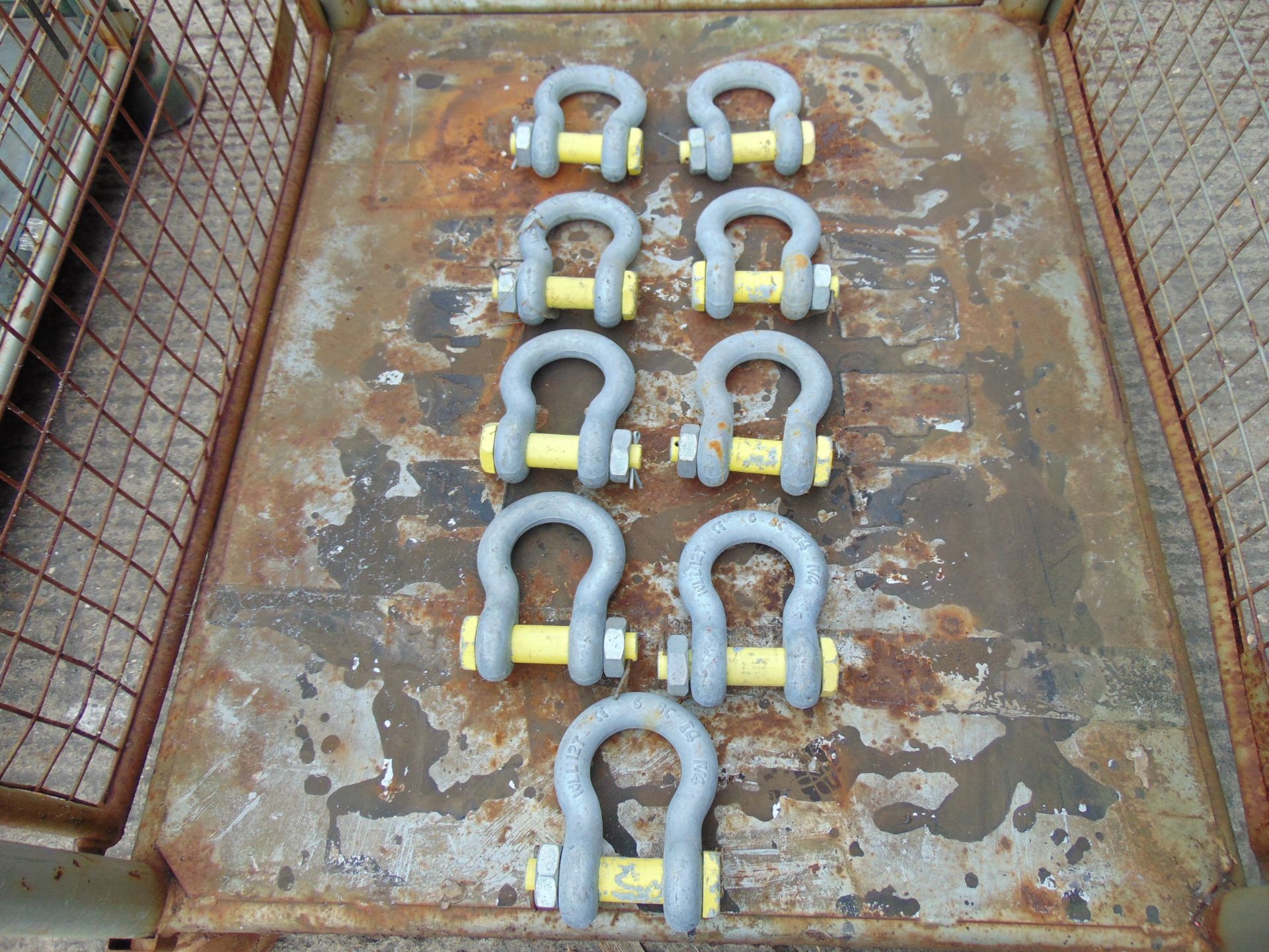 9 x HD Recovery D Shackles, Pins etc