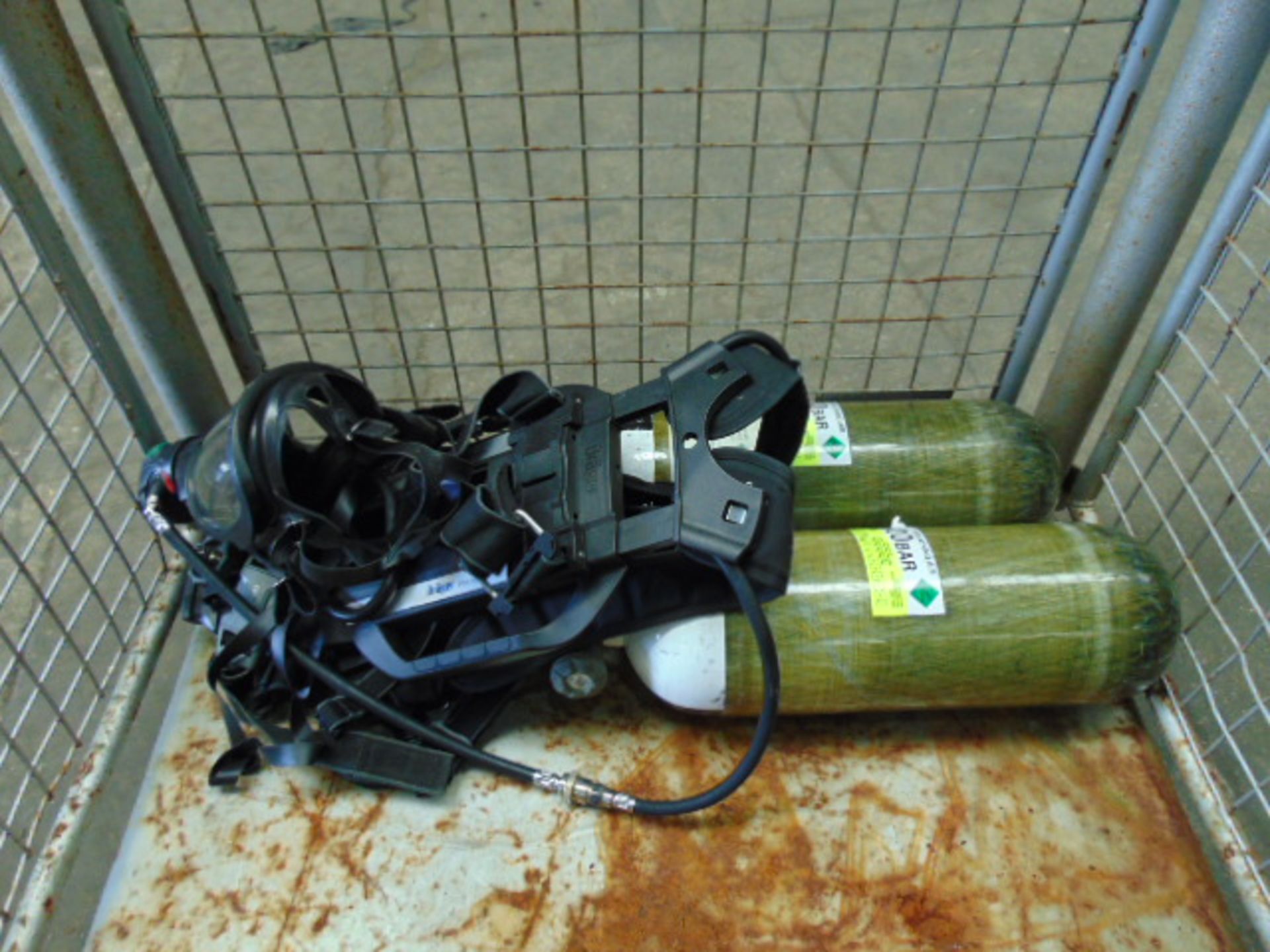 Drager PSS 7000 Self Contained Breathing Apparatus w/ 2 x Drager 300 Bar Air Cylinders - Image 20 of 23