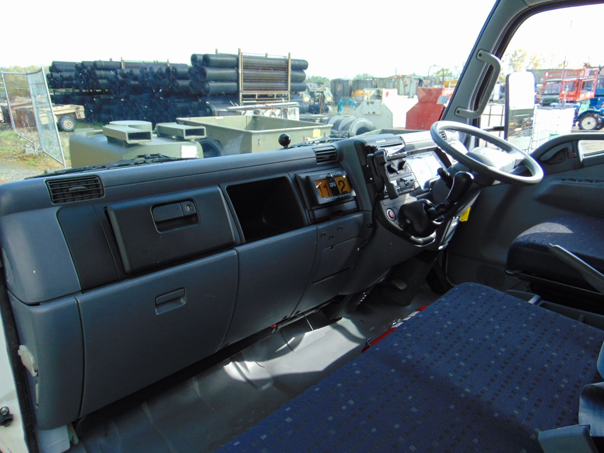 2011 Mitsubishi Fuso Canter Box lorry 7.5T - Only 5400 Miles! - Bild 28 aus 51