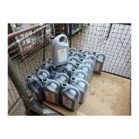 22 x 5 Litre Cans of Shell Tellus S2 MX68, Multigrade Anti wear Hydraulic Oil