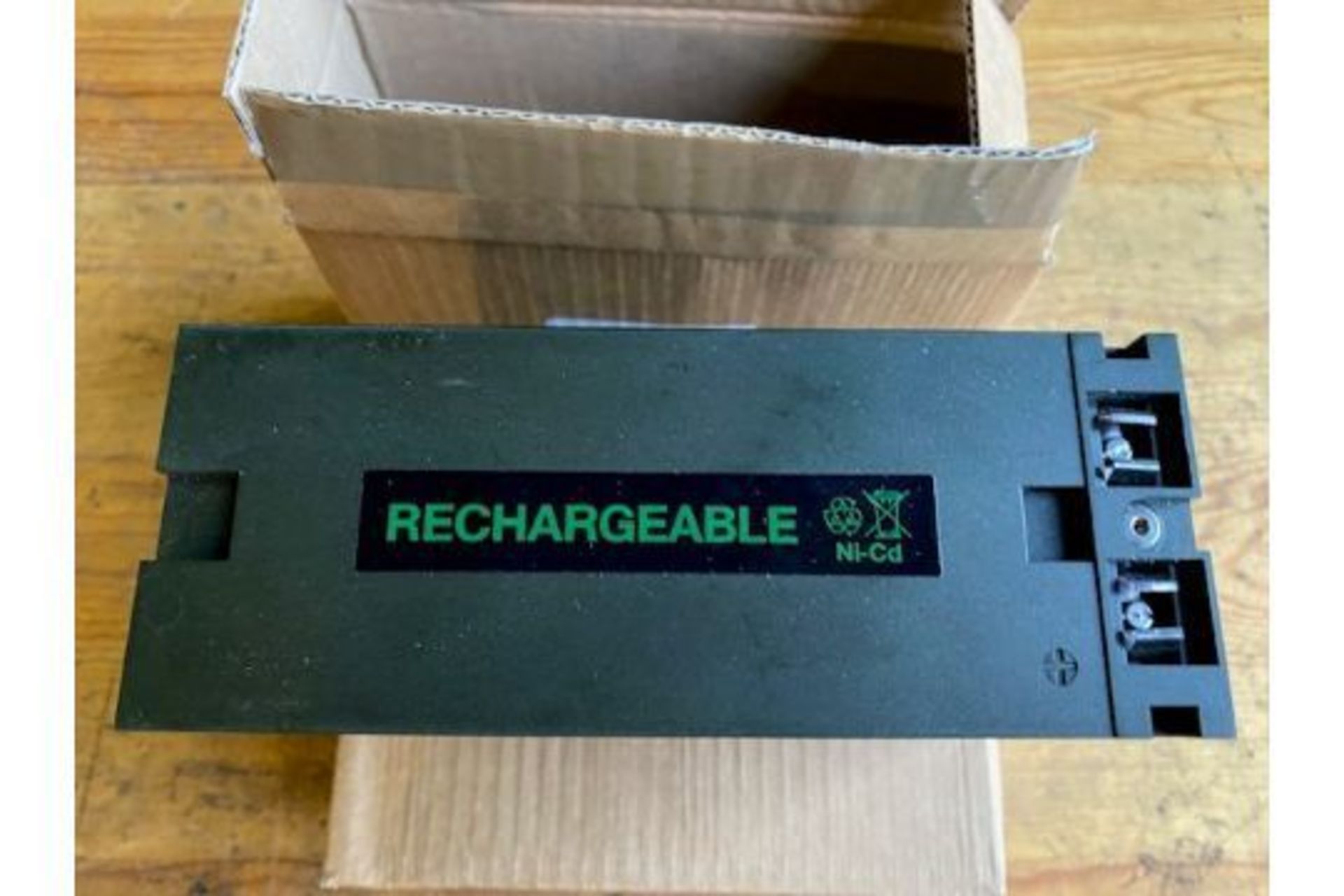 2 x New Unissued Clansman 24V Rechargeable Battery Original Packing - Bild 5 aus 5