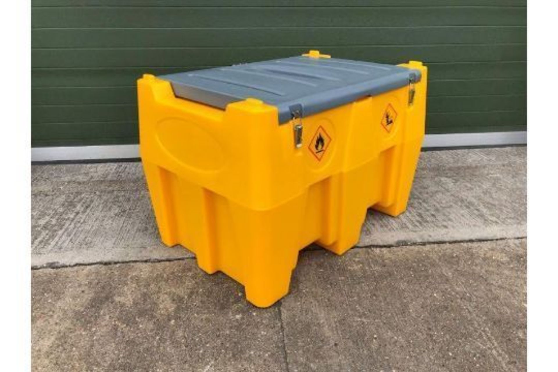 BRAND NEW Unused DTK480 Transportable Diesel Tank with Digital Dispenser - Image 2 of 39