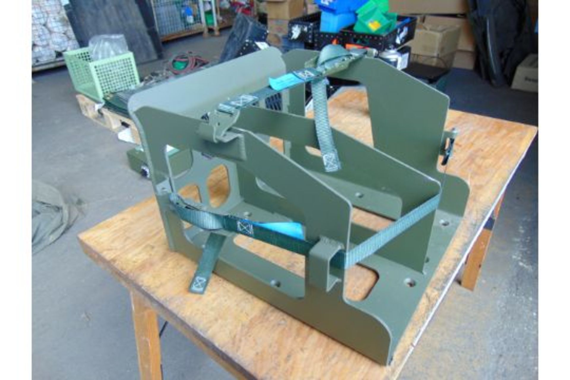 New Unissued Aluminium Jerry Cans Holder Land Rover etc - Image 2 of 4