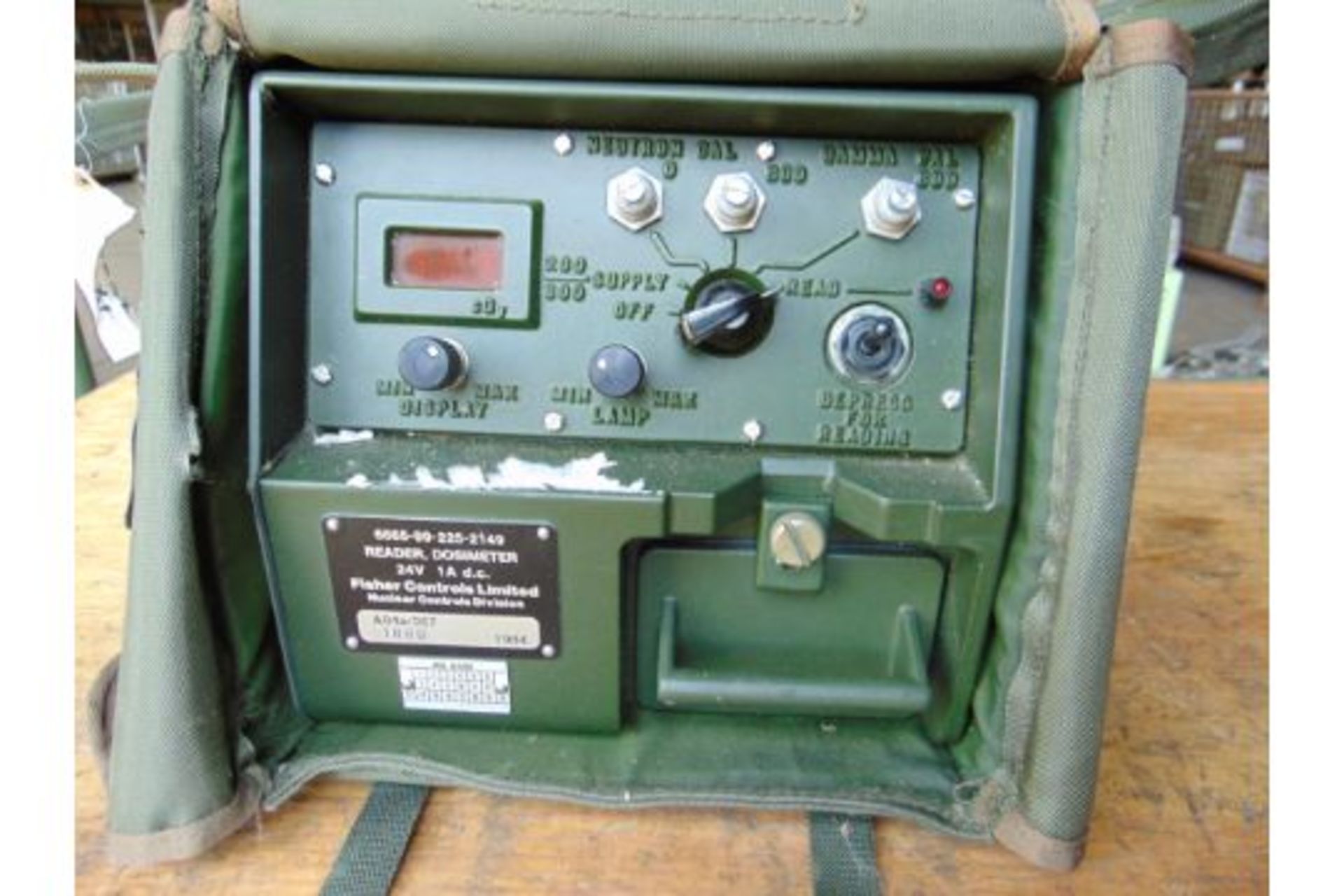 Unissued Fisher Controls Dosimeter Reader - 24V c/w Leads ect From MOD Reserve Stores - Image 2 of 5