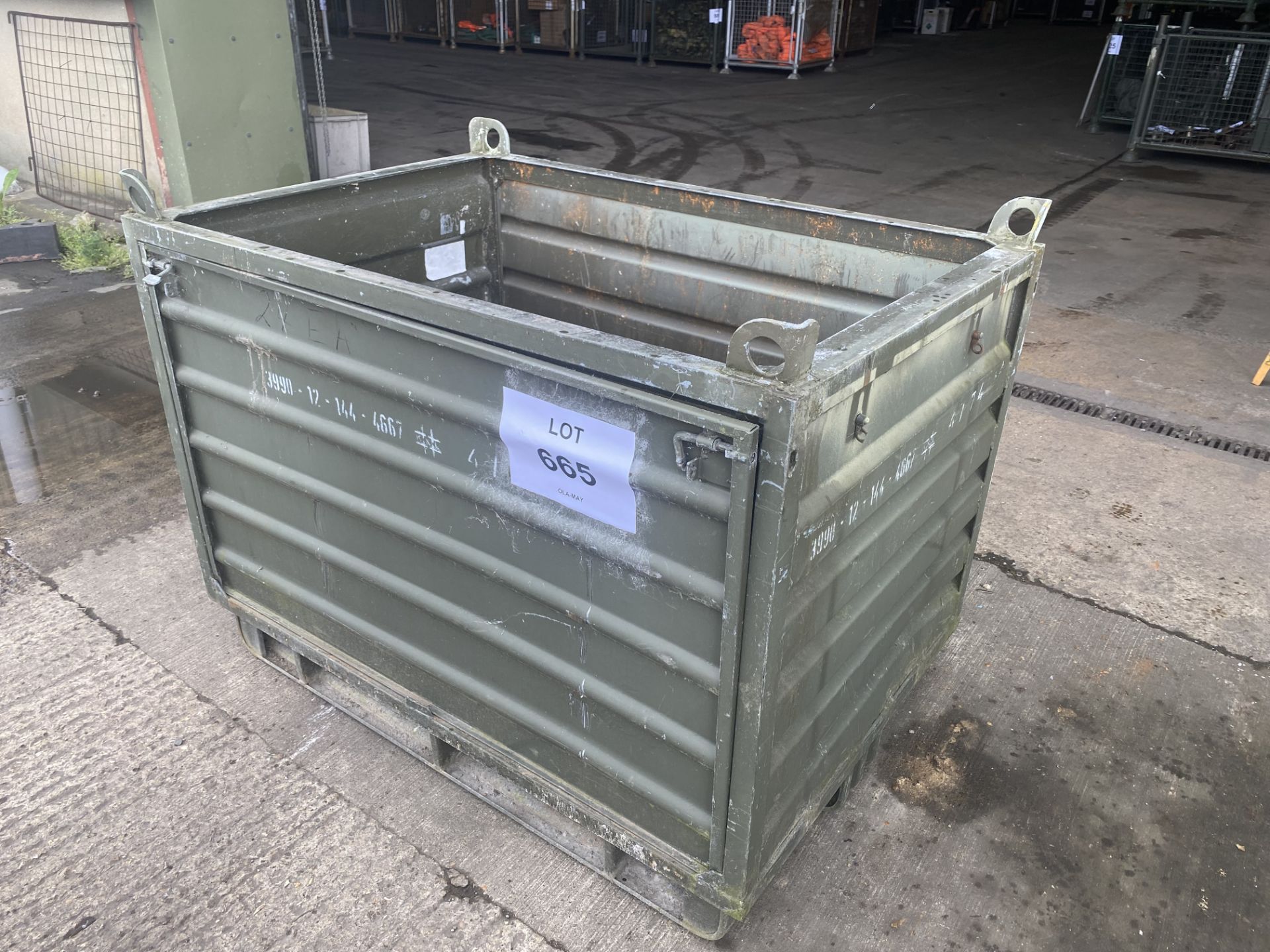 1 x Metal Storage / Transport Crate with Fold down side, Size 130 x 90 x 90 cm - Image 6 of 6