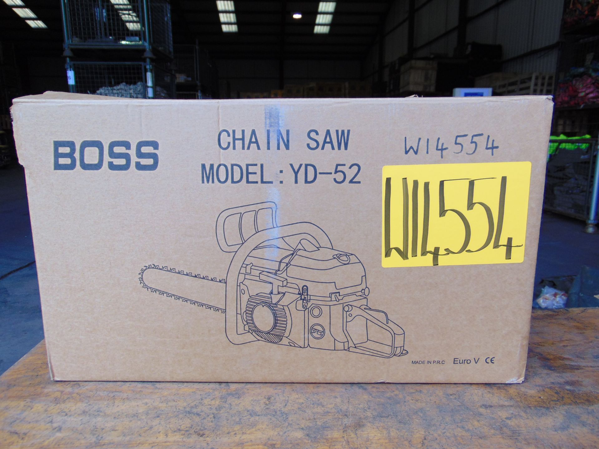 New & Unused Boss Petrol Chain Saw YD-52 - Image 16 of 16