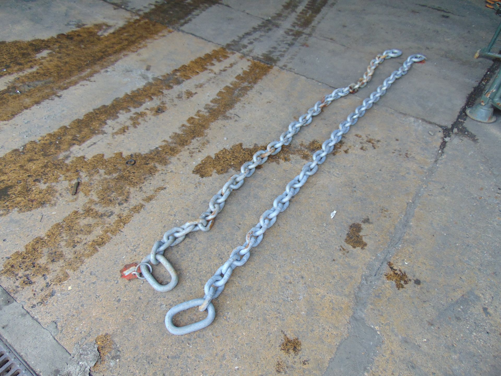 2 x Heavy-Duty Chains - Image 3 of 5