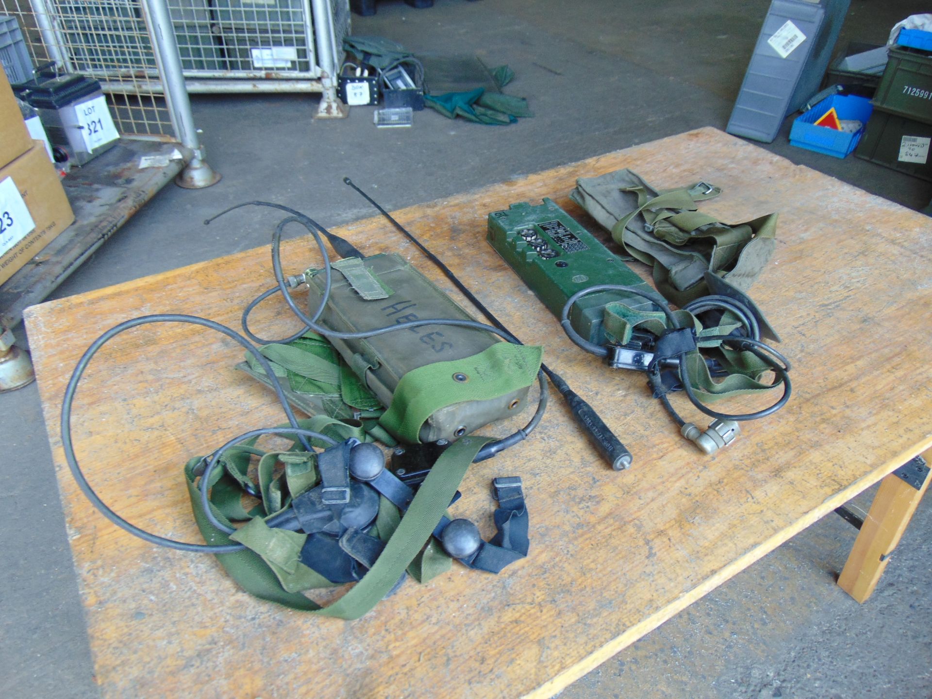 2 x RT 349 British Army Transmitter / Receiver c/w Pouch, Headset, Antenna and Battery Cassette - Image 3 of 5