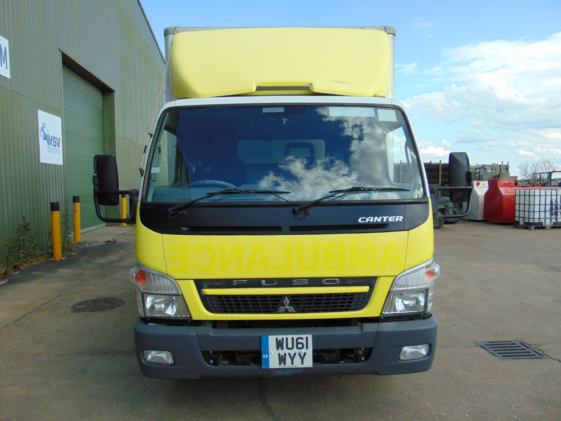 2011 Mitsubishi Fuso Canter Box lorry 7.5T - Only 5400 Miles! - Bild 2 aus 51