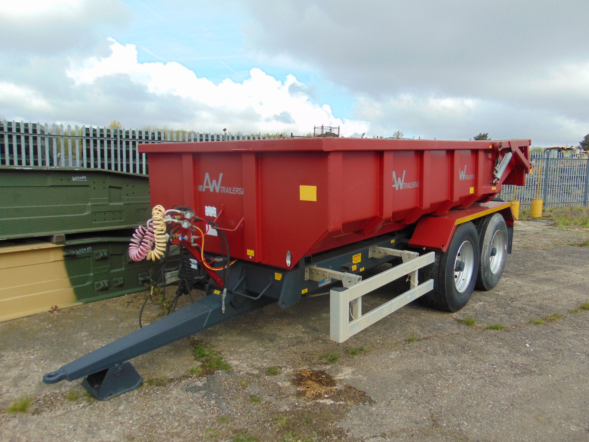 2012 AW Trailers 12T IDT - Tandem Axle Dumping Trailer - Image 16 of 39