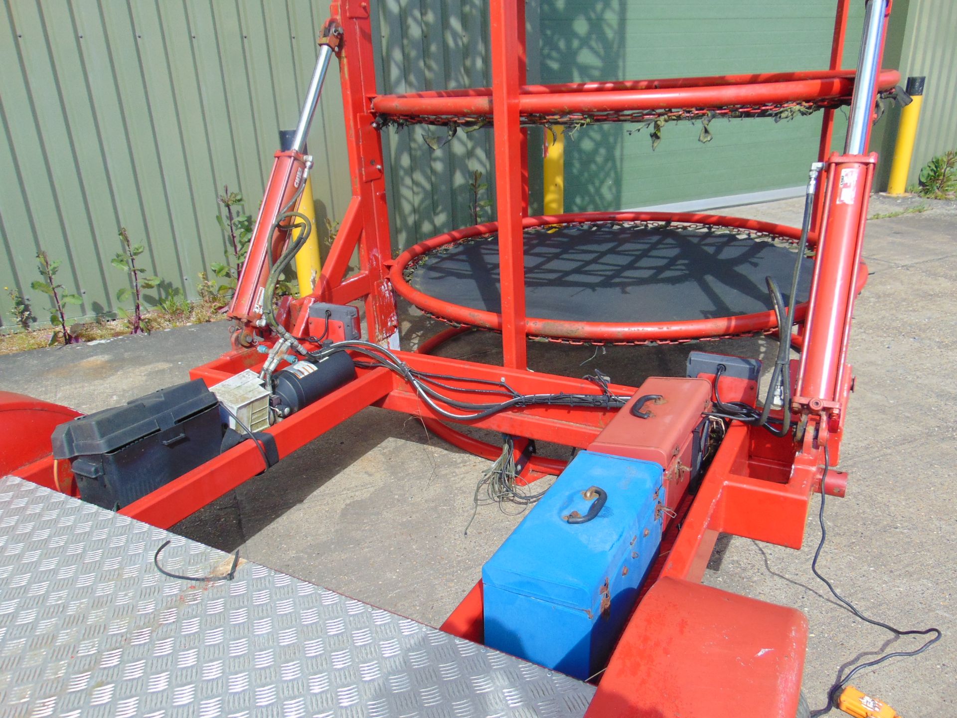 Vertical Reality Spider Mountain climbing system on mobile transport trailer - Bild 15 aus 47