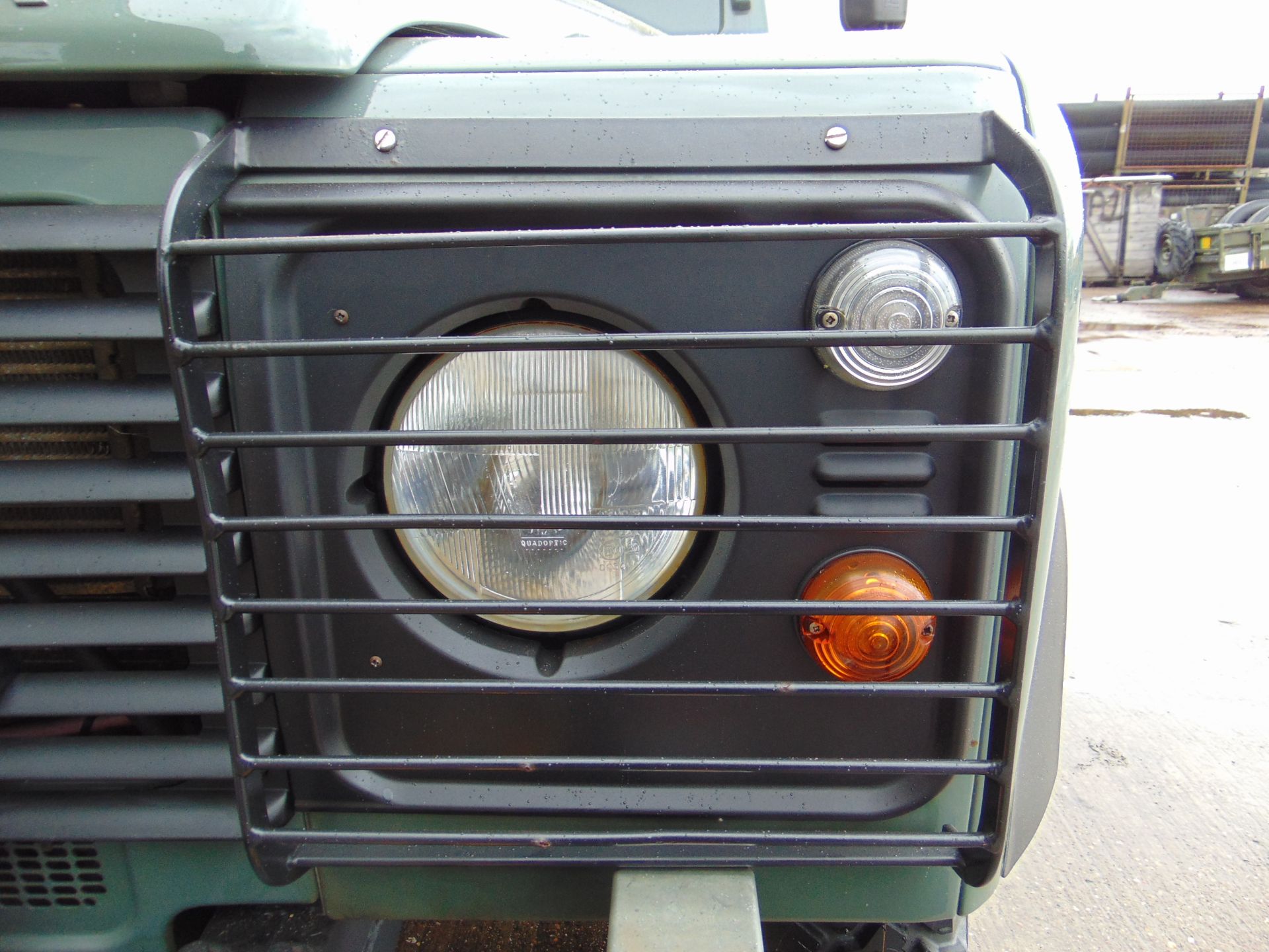 2009 Land Rover Defender110 Hard Top Diesel Light 4 x 4 Utility 59,000 mls, winch From UK Govt Dept - Bild 12 aus 67