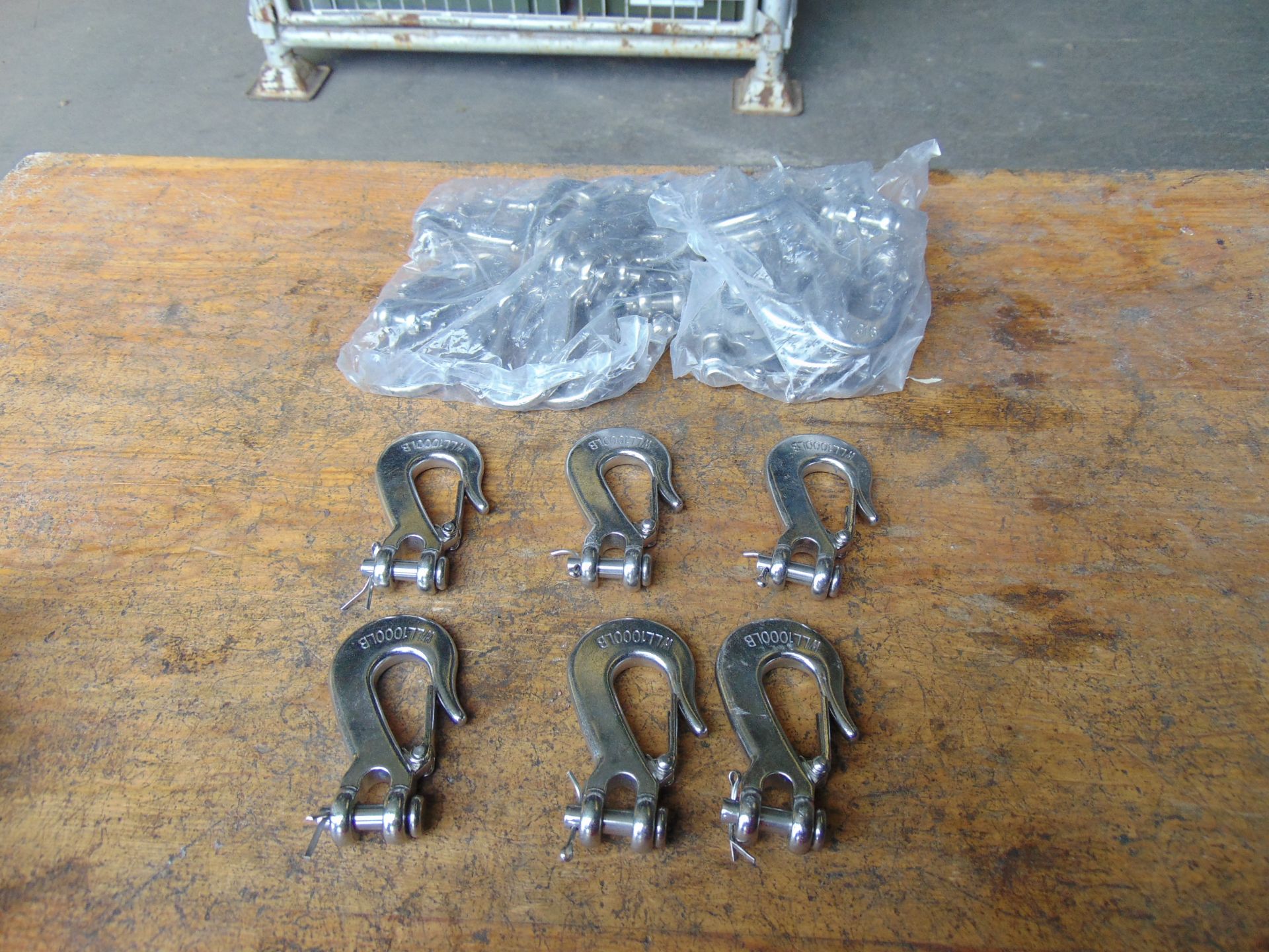 25 x New Unissued Stainless Steel 100016 Hooks c/w Pins etc, Original Packing - Image 5 of 5