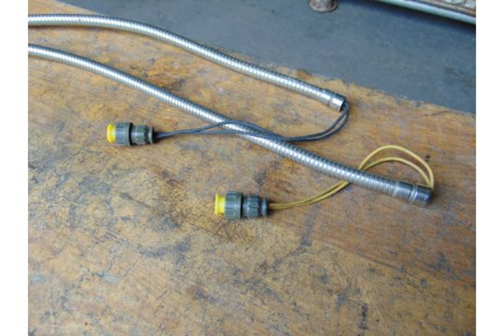 2 x Flexible Map Lamp Land Rover Etc - Image 4 of 4
