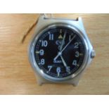 V. Nice Unissued Condition CWC W10 British Army Service Watch Nato Marks, Date 1998
