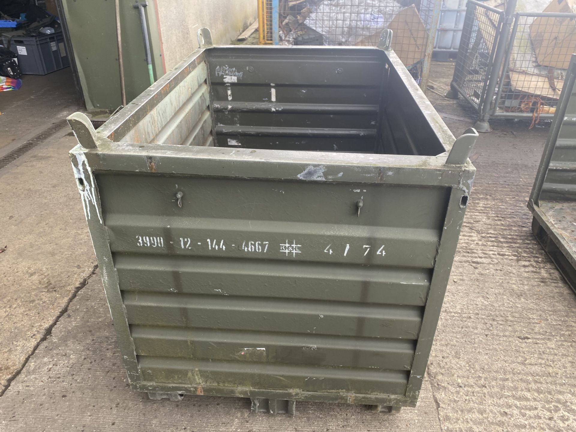 1 x Metal Storage / Transport Crate with Fold down side, Size 130 x 90 x 90 cm - Image 2 of 6