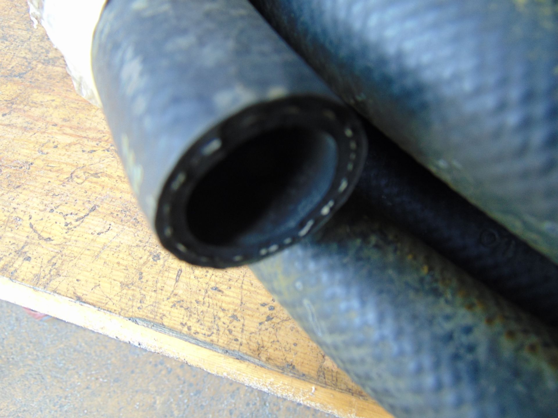 New Unissued 24m Roll 25mm Rubber Hose - Image 2 of 5