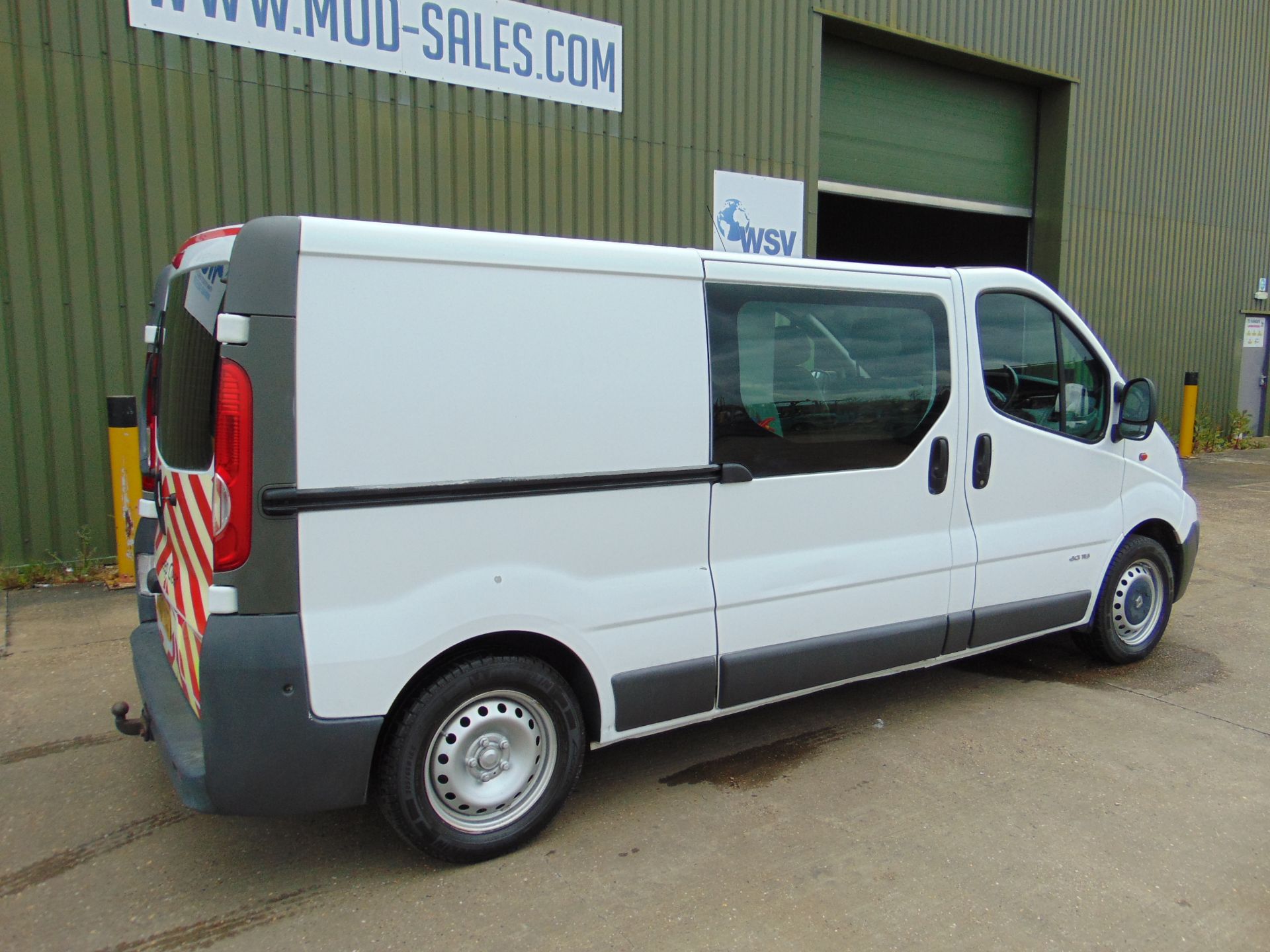 2007 Renault Trafic dCI 115 - 2ltr Diesel - 6 Seater Crew Van - Image 8 of 54