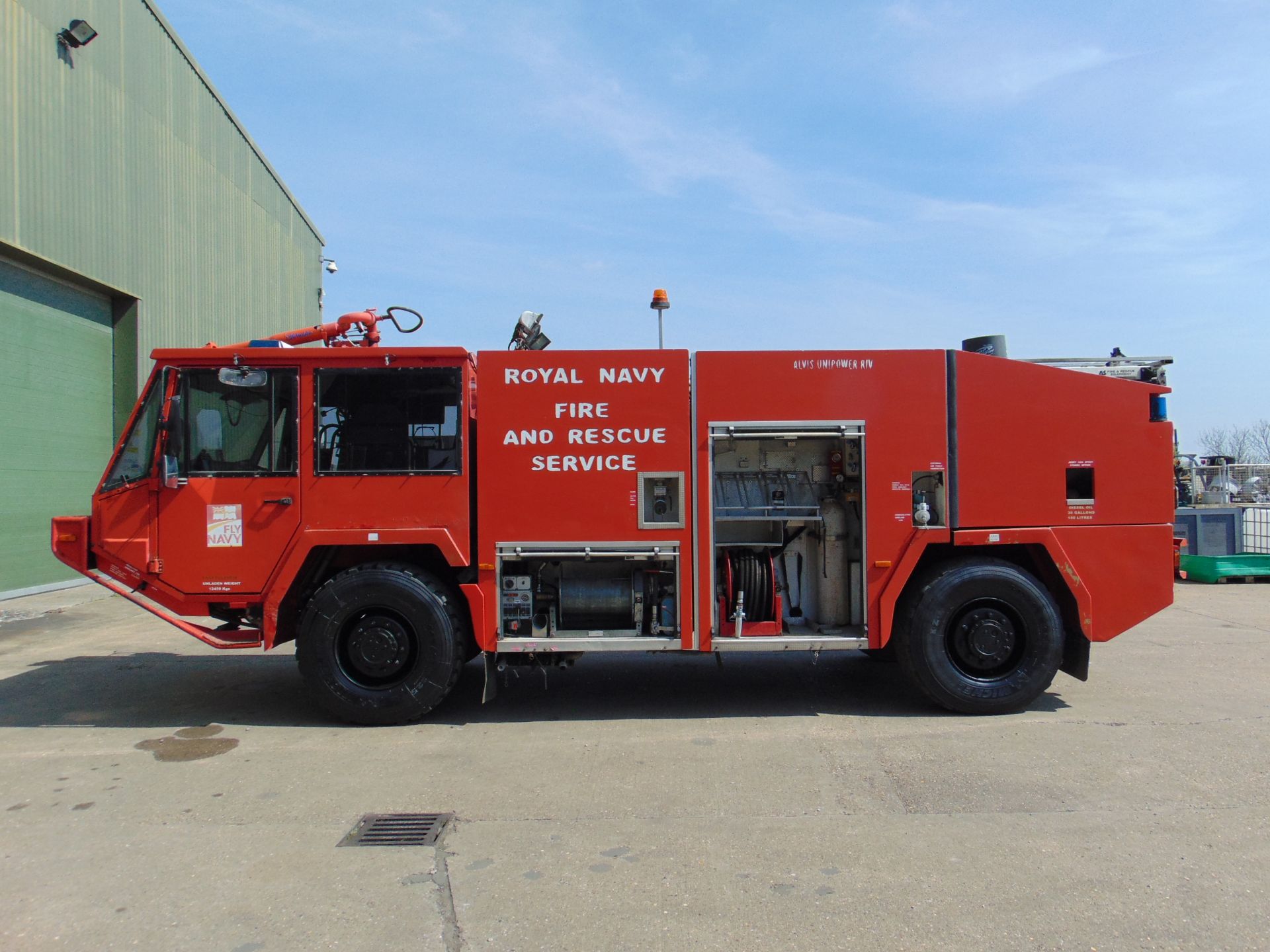 Unipower 4 x 4 Airport Fire Fighting Appliance - Rapid Intervention Vehicle - Image 18 of 73