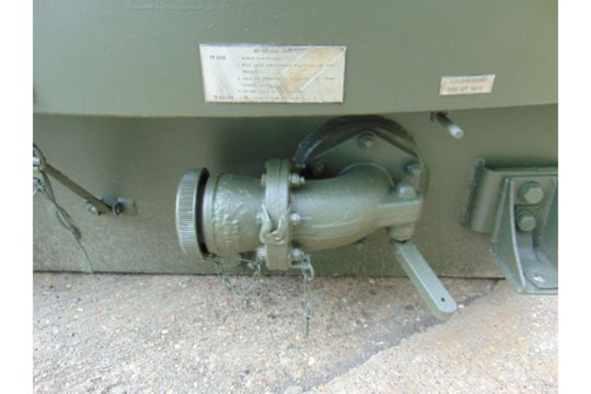 Gloster Saro 2,200 Ltr Aluminium Fuel / Fluid Distribution Tank - Image 7 of 12