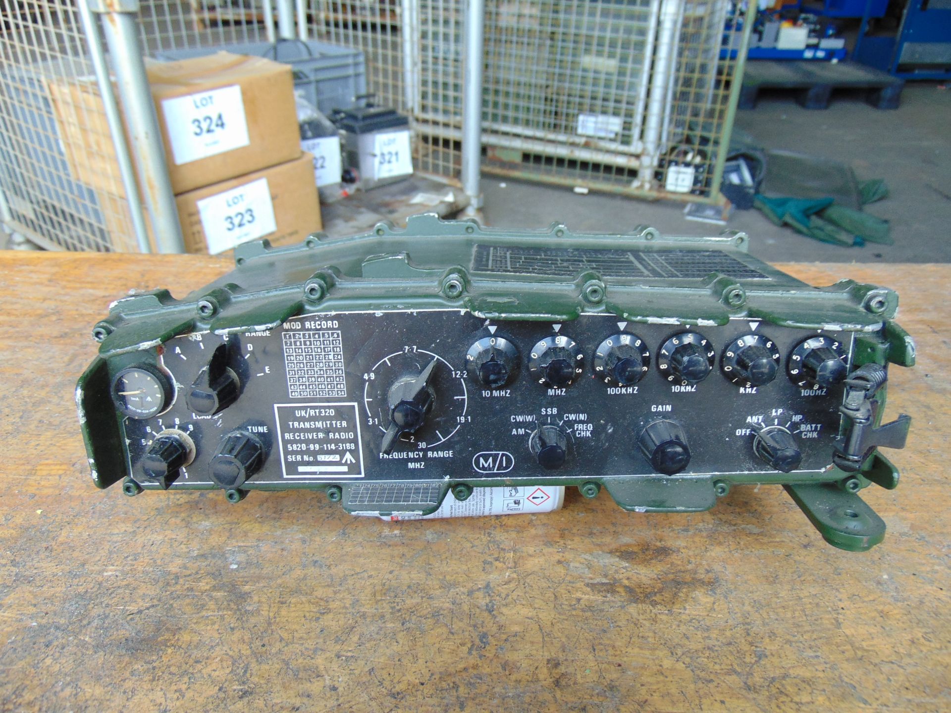 Clansman UK RT/320 HF British Army Transmitter Receiver