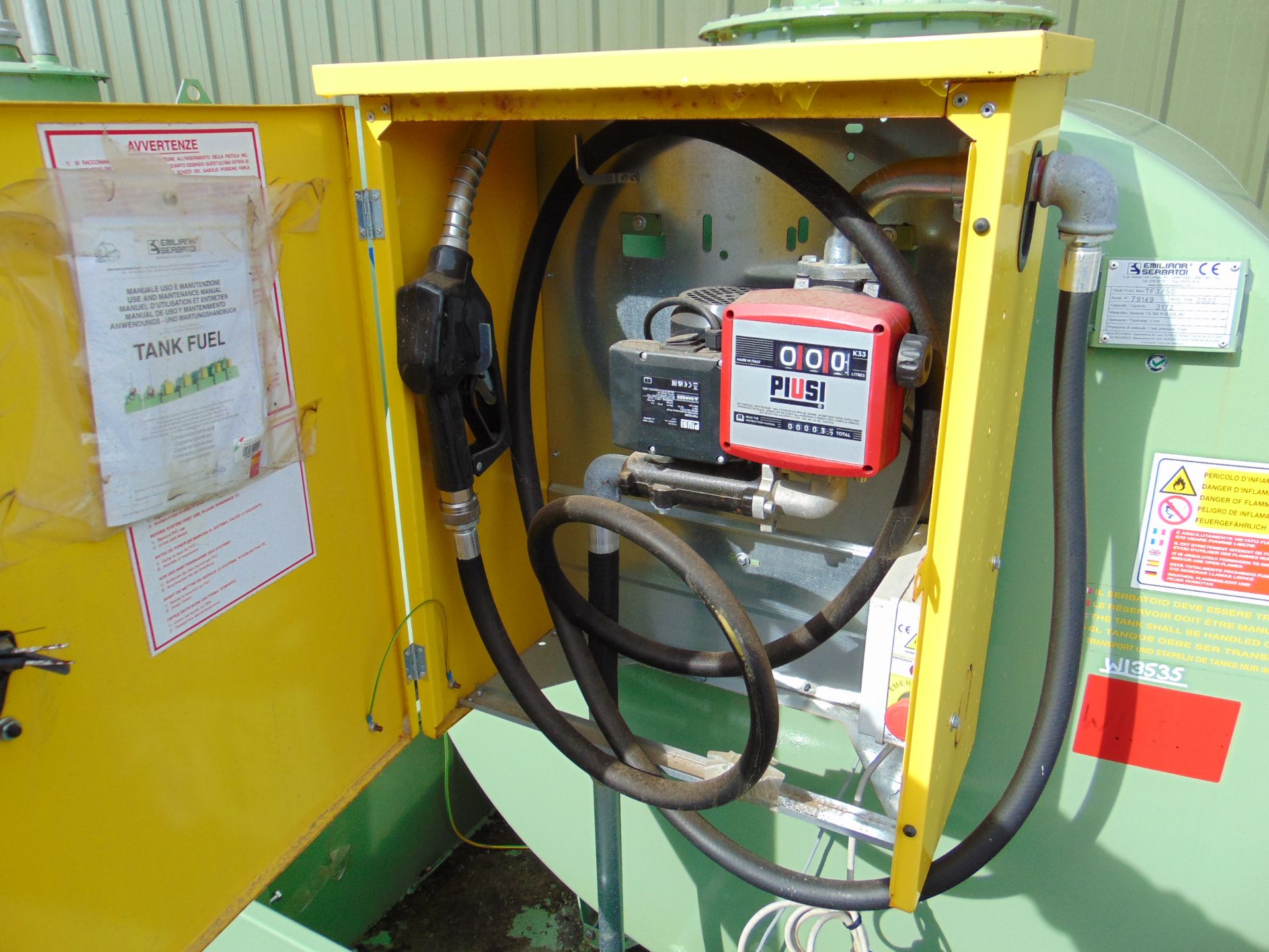 EU Fuel Storage Tank - 3172 Ltr Capacity w/ Electric Dispensing Pump Unit & Nozzle - Bild 5 aus 10