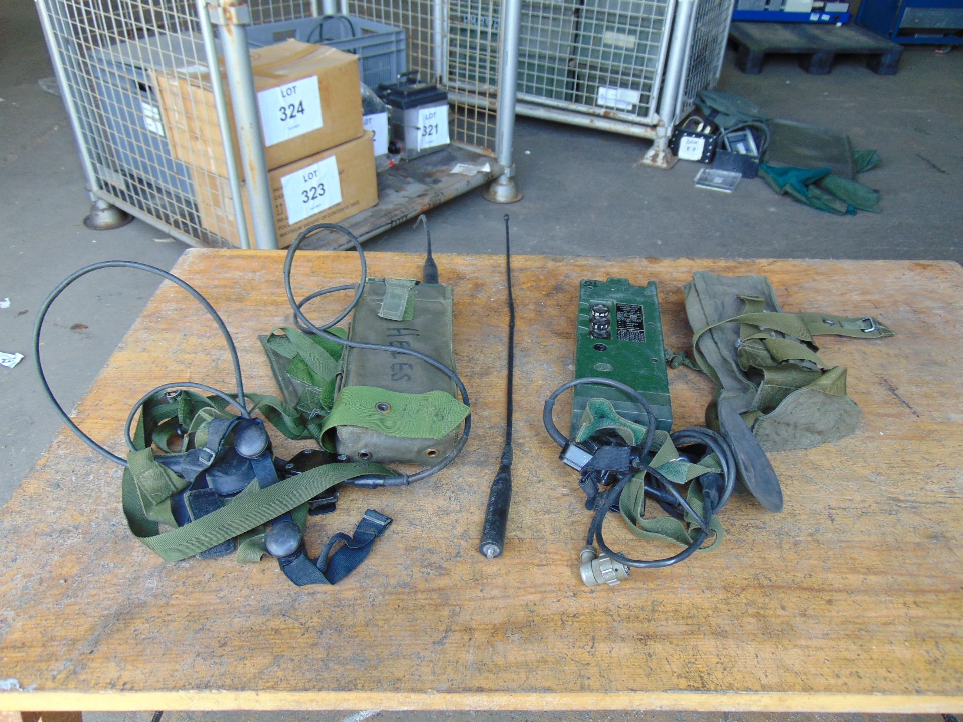 2 x RT 349 British Army Transmitter / Receiver c/w Pouch, Headset, Antenna and Battery Cassette - Image 2 of 5