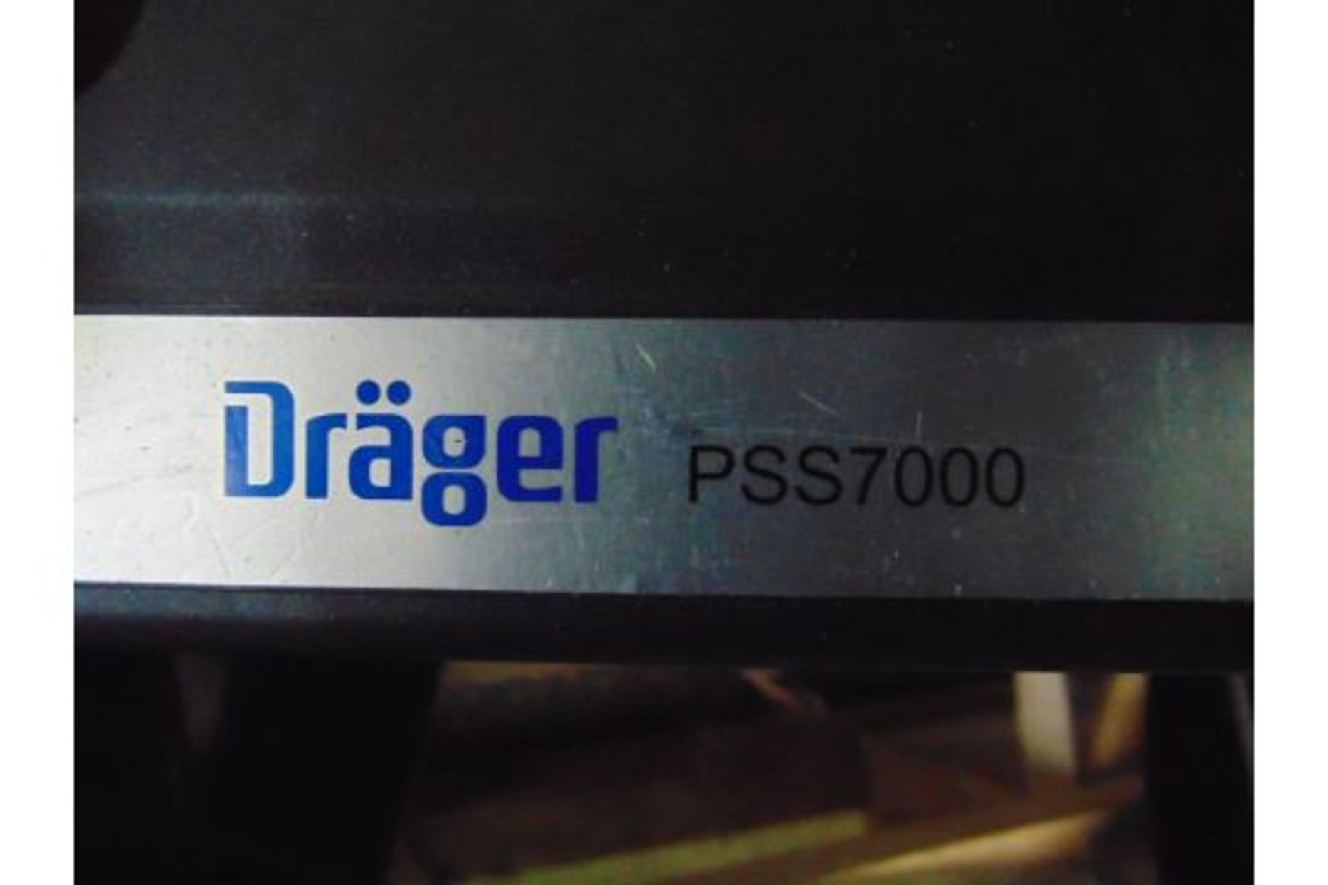 Drager PSS 7000 Self Contained Breathing Apparatus w/ 2 x Drager 300 Bar Air Cylinders - Bild 14 aus 18