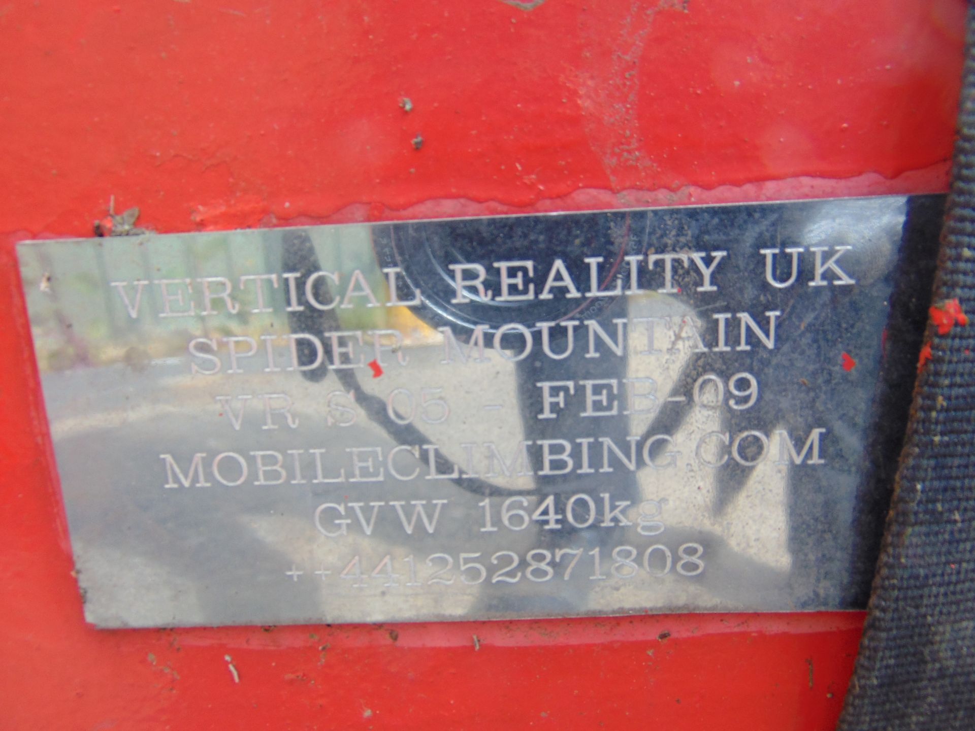 Vertical Reality Spider Mountain climbing system on mobile transport trailer - Image 46 of 47