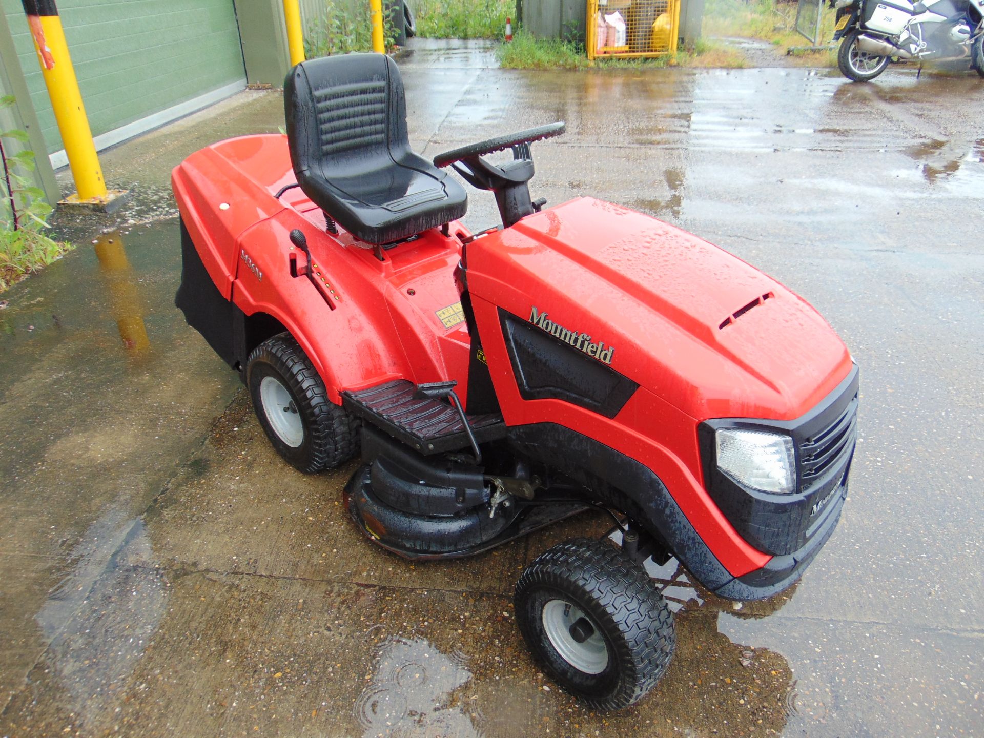 2008 Mountfield 1436M 2WD Petrol Ride-On Lawn Mower - Image 7 of 20