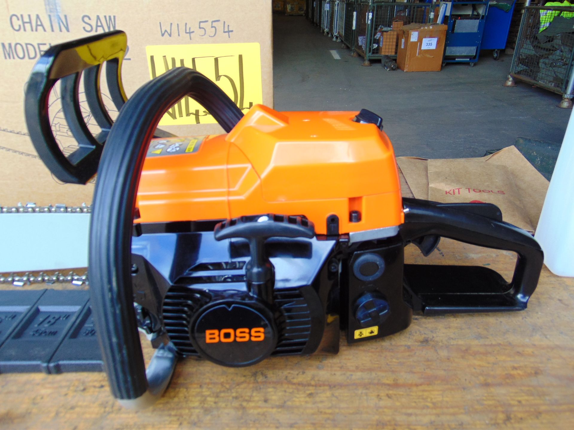 New & Unused Boss Petrol Chain Saw YD-52 - Image 7 of 16