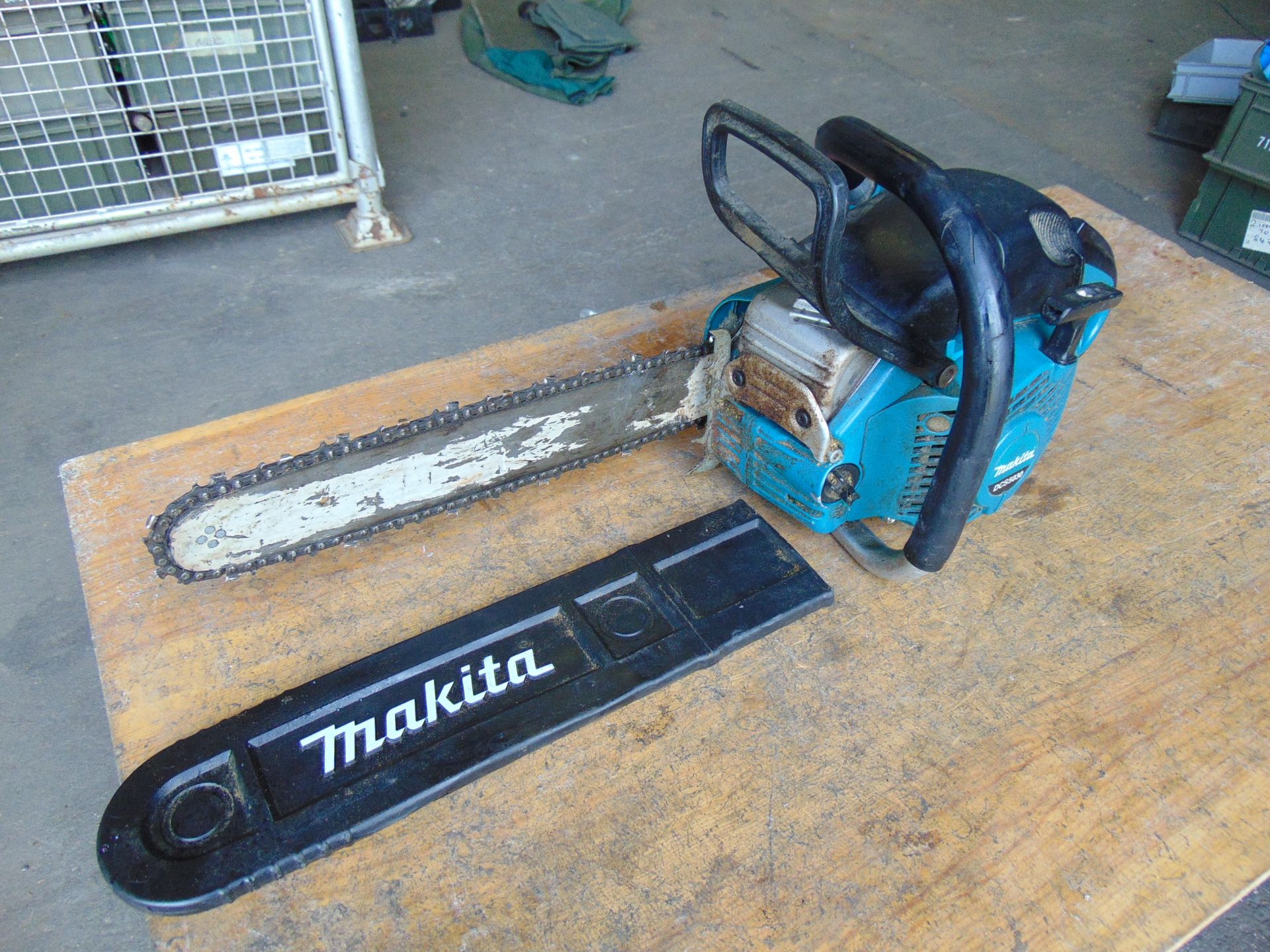 MAKITA DCS 5030 50CC Chainsaw c/w Chain Guard from MoD. - Image 3 of 6