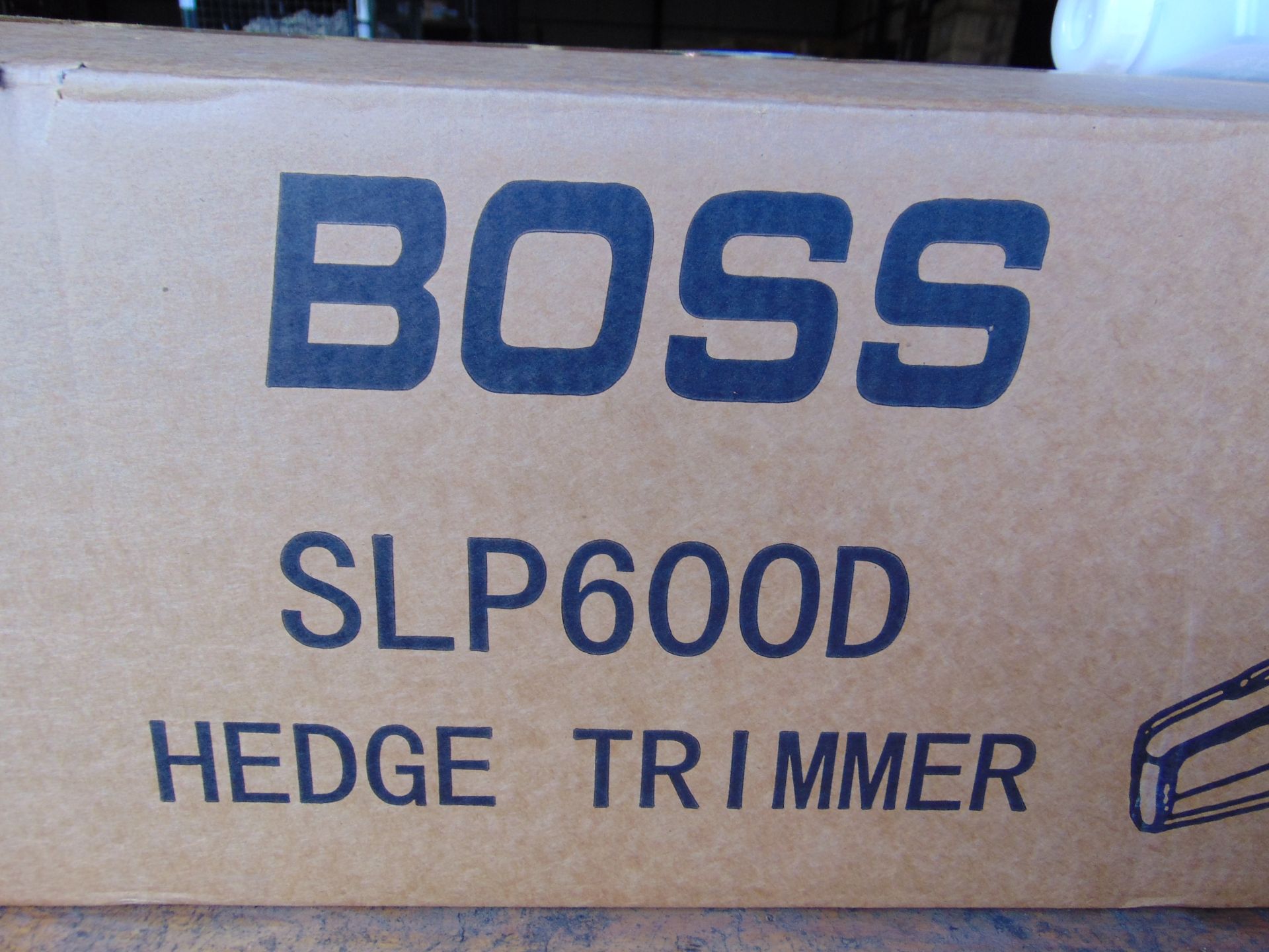 New & Unused Boss Petrol Hedge Trimmer SLP600D - Image 13 of 15