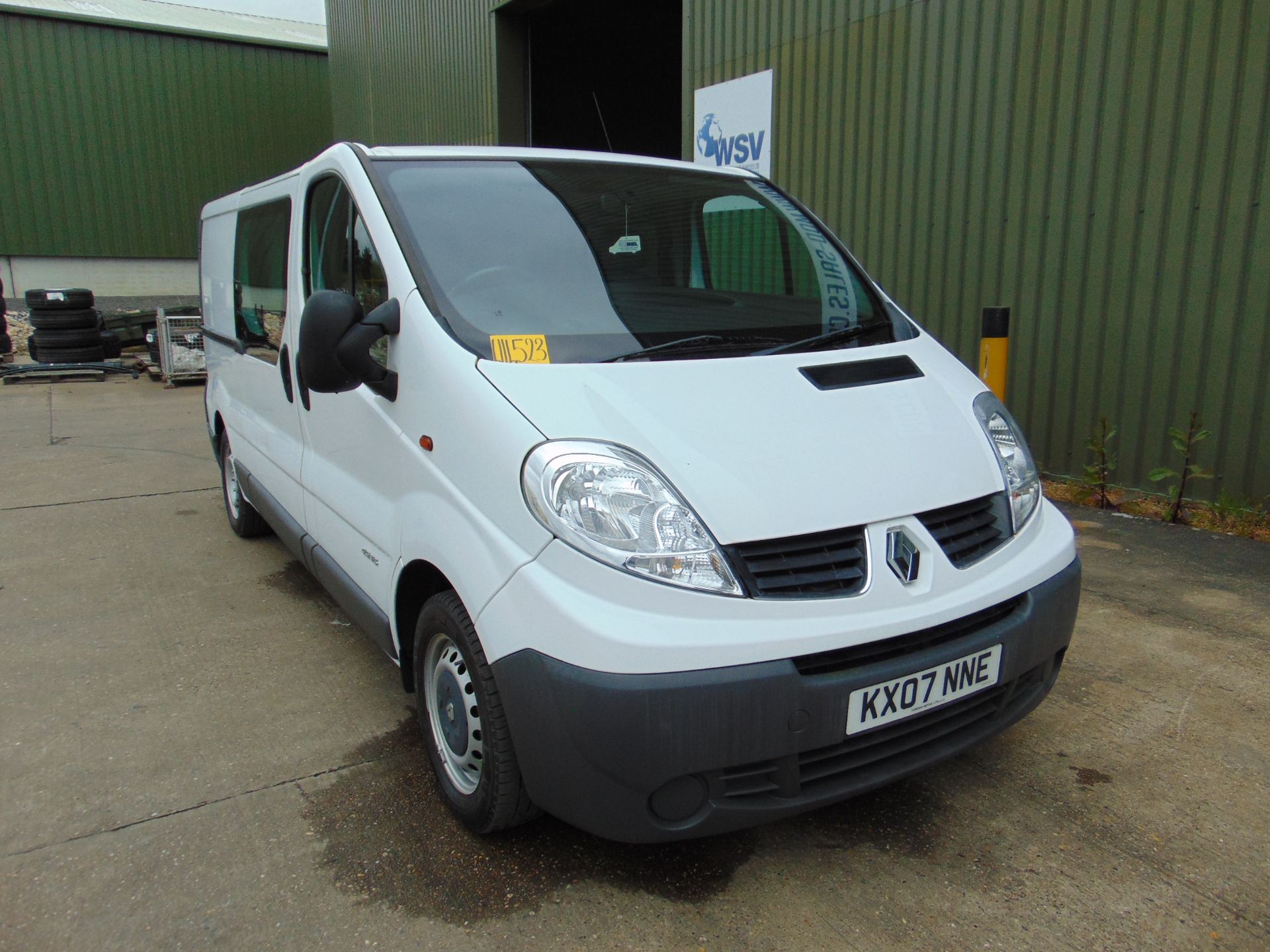 2007 Renault Trafic dCI 115 - 2ltr Diesel - 6 Seater Crew Van - Image 5 of 54