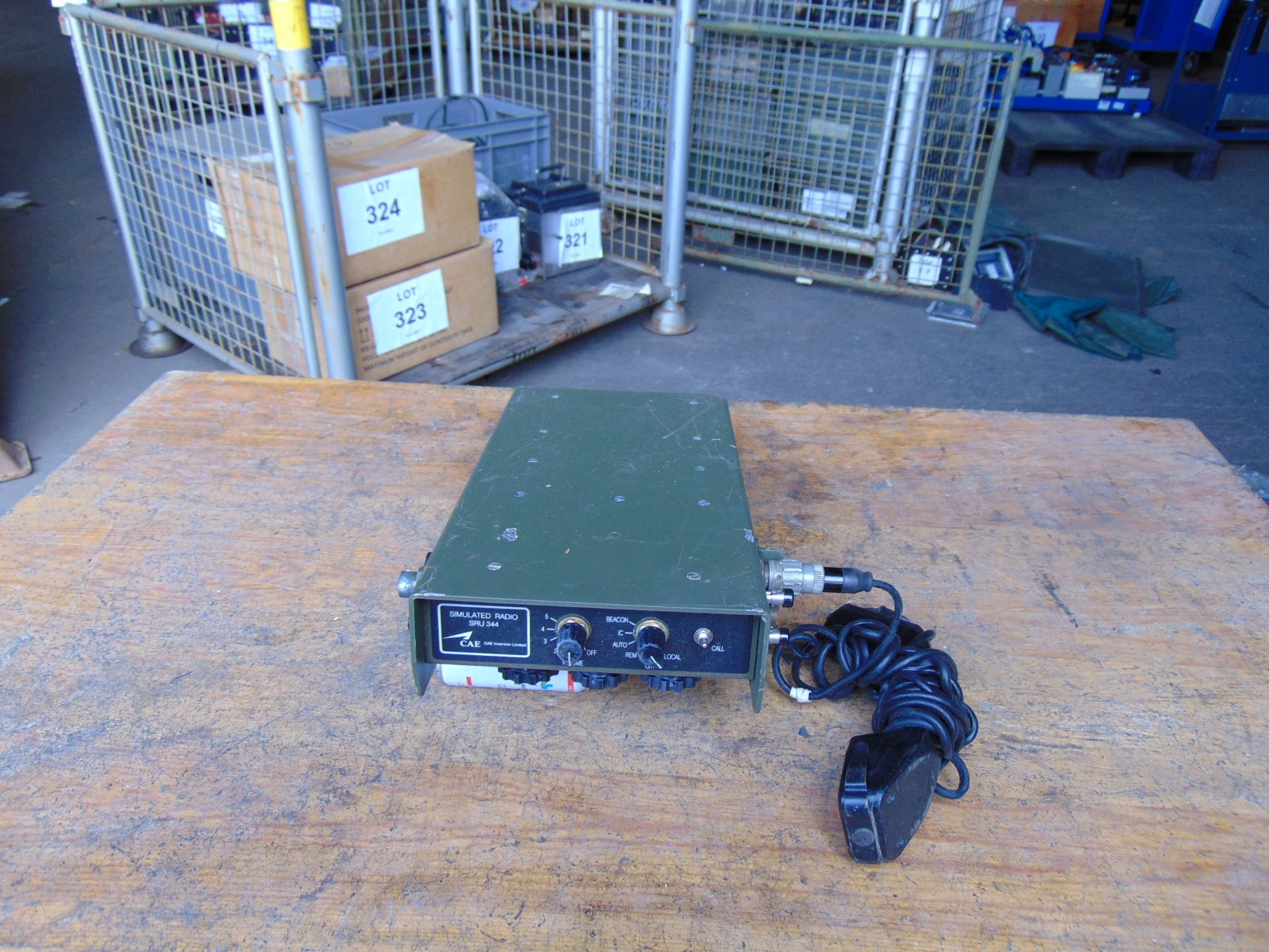 Clansman RT344 Training Transmitter Receiver c/w Handset - Image 2 of 4