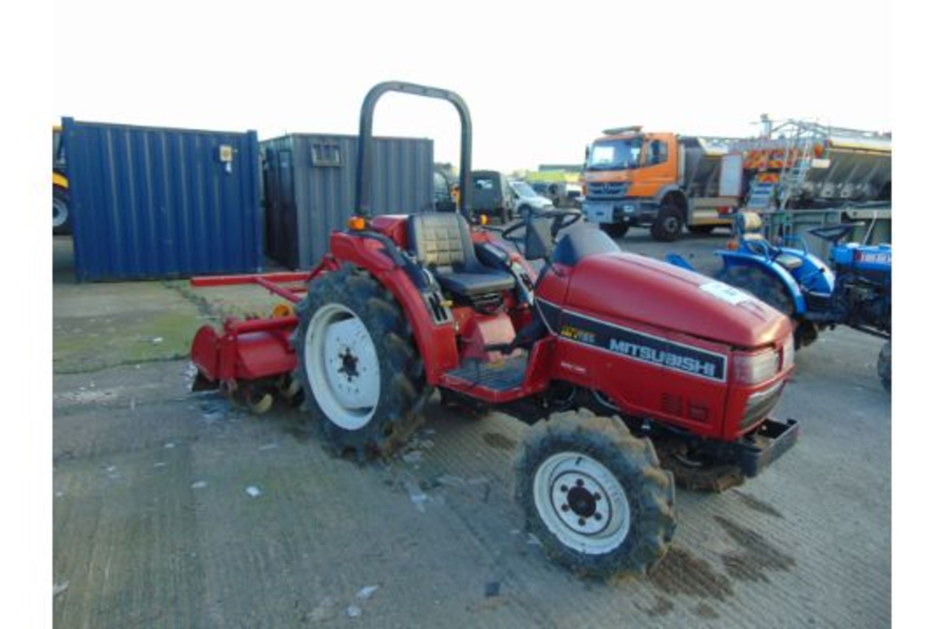 Mitsubishi MT 185 4x4 Diesel Compact Tractor - Image 4 of 14