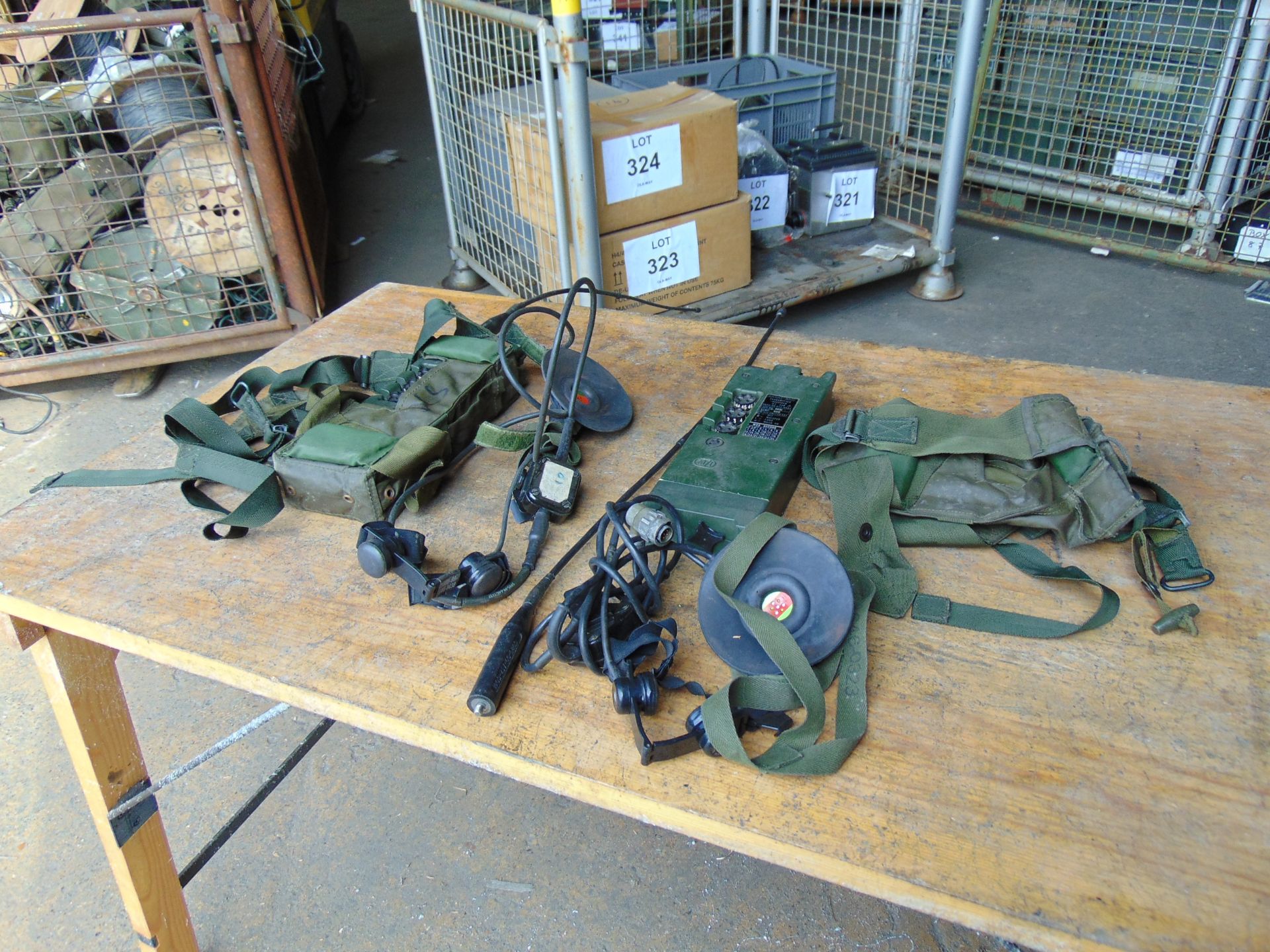 2 x RT 349 British Army Transmitter / Receiver c/w Pouch, Headset, Antenna and Battery Cassette - Image 3 of 5