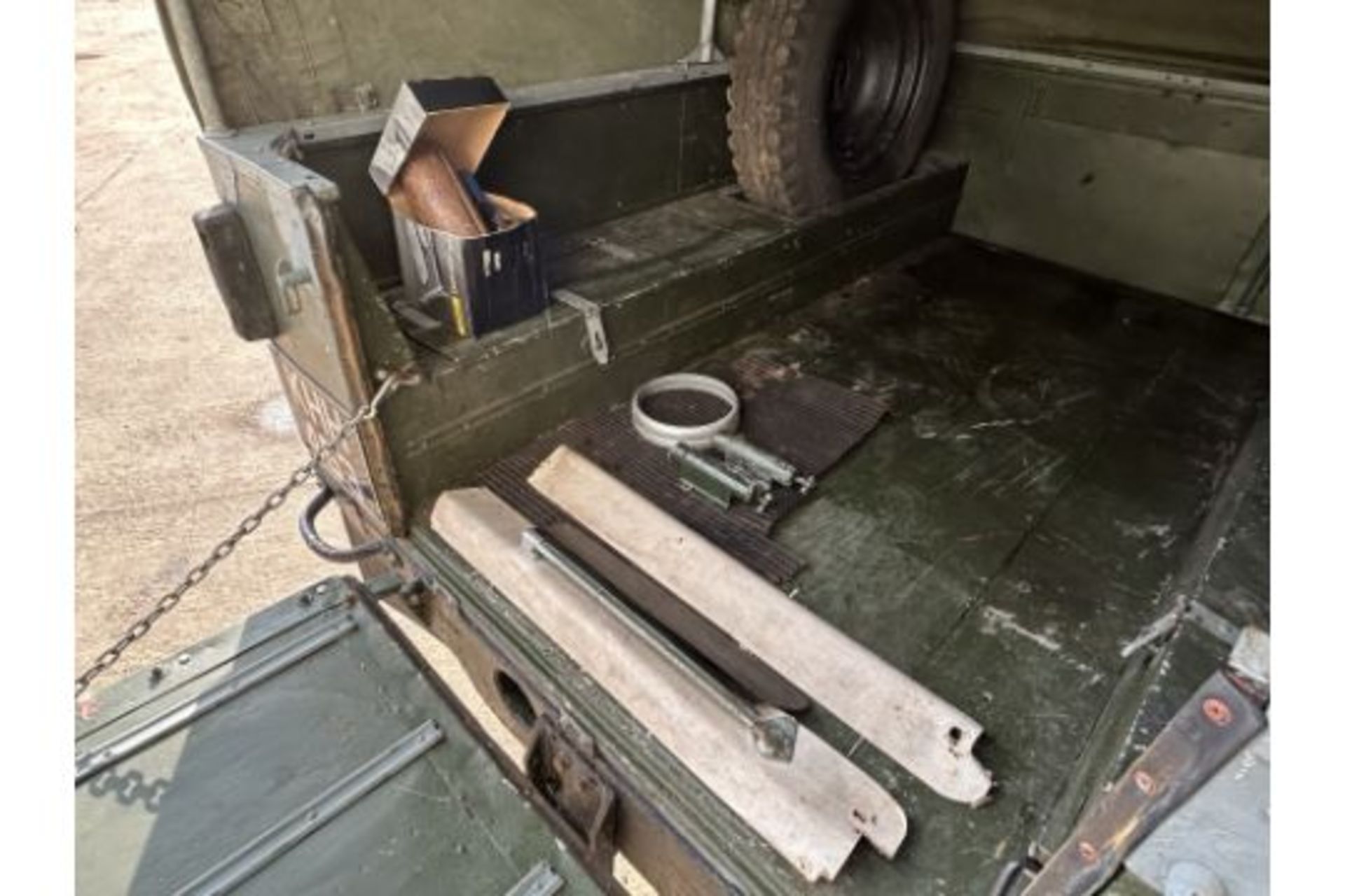V Rare Land Rover Series 1 107inch truck cab pick up with a large selection of Spare Parts - Image 30 of 67