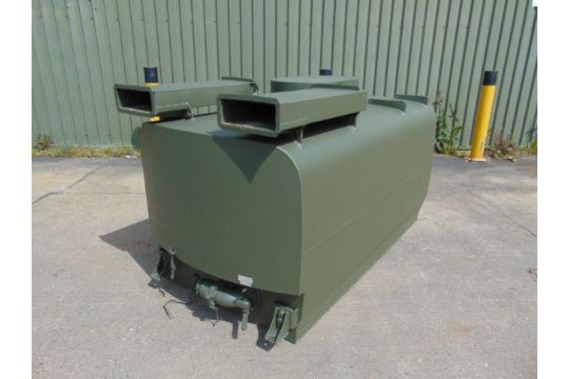 Gloster Saro 2,200 Ltr Aluminium Fuel / Fluid Distribution Tank