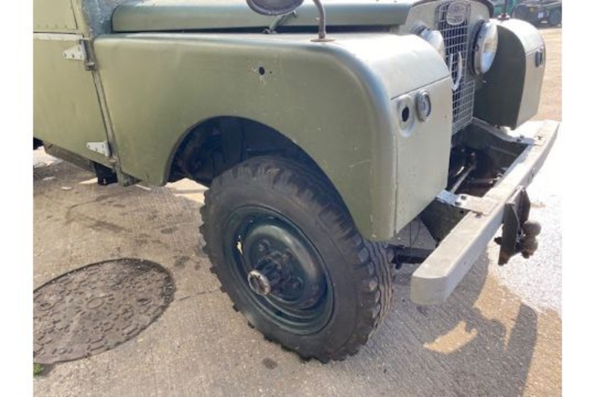 V Rare Land Rover Series 1 107inch truck cab pick up with a large selection of Spare Parts - Bild 49 aus 67