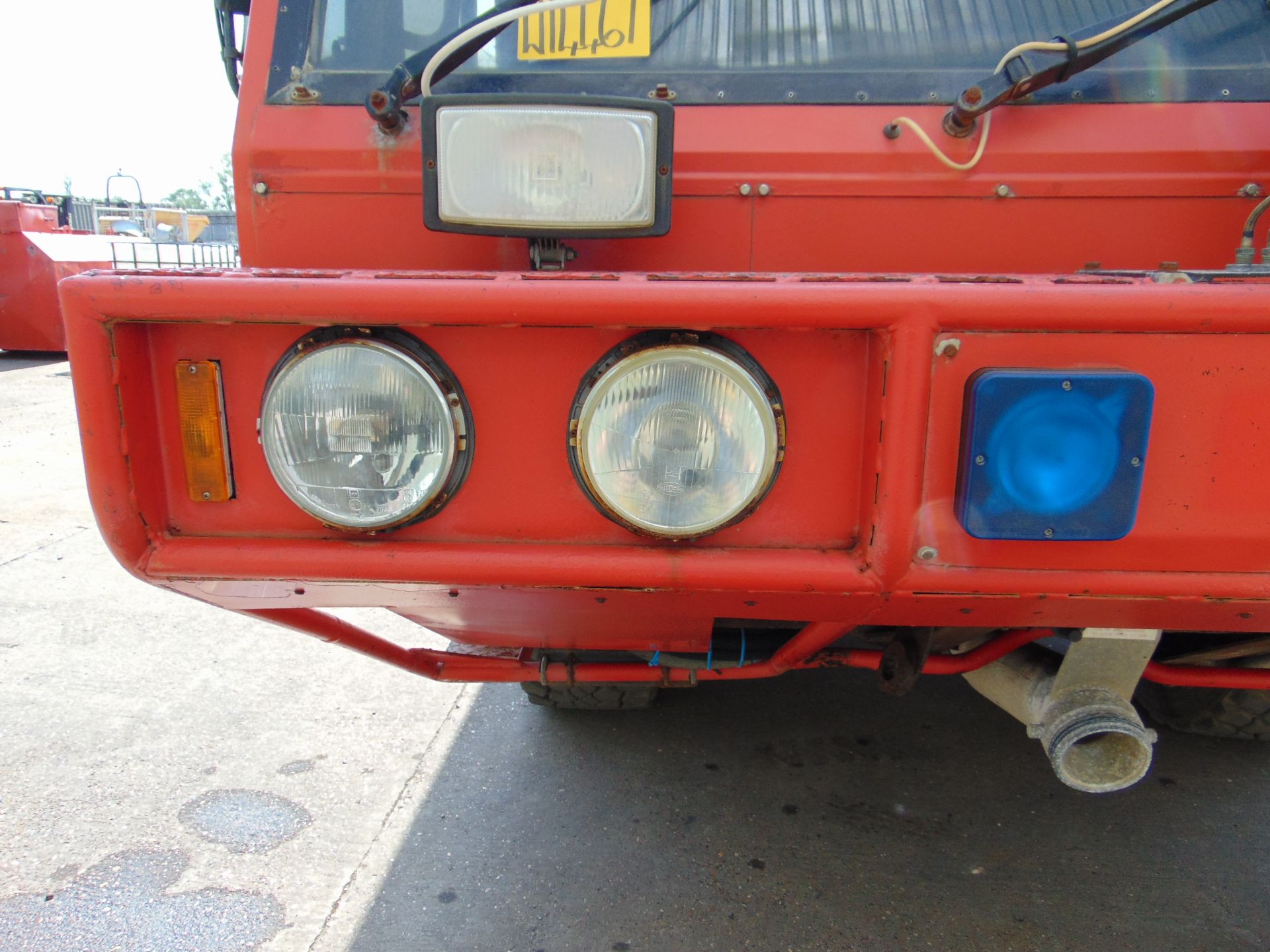 Unipower 4 x 4 Airport Fire Fighting Appliance - Rapid Intervention Vehicle - Image 38 of 73