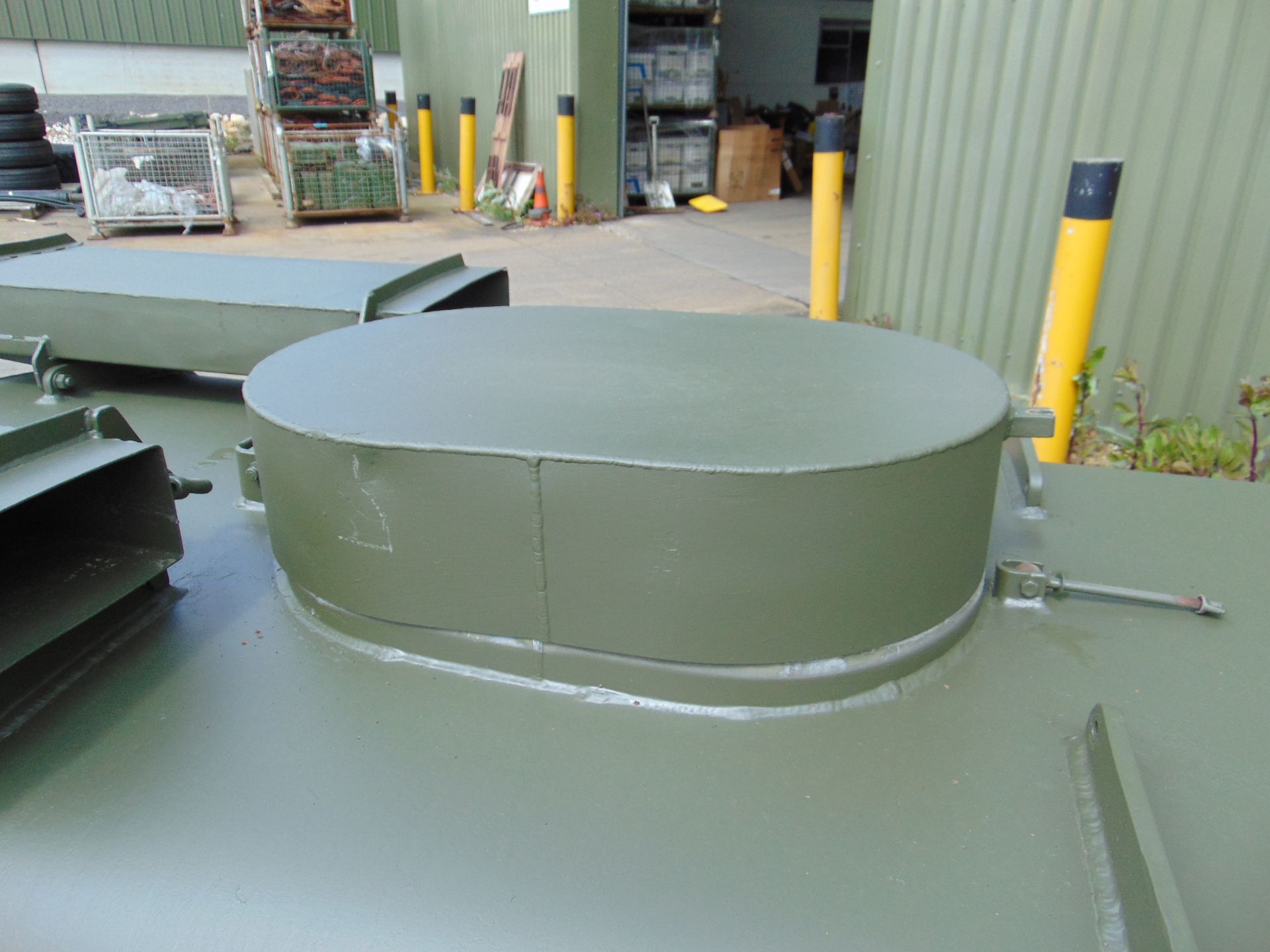 Gloster Saro 2,200 Ltr Aluminium Fuel / Fluid Distribution Tank - Image 11 of 15