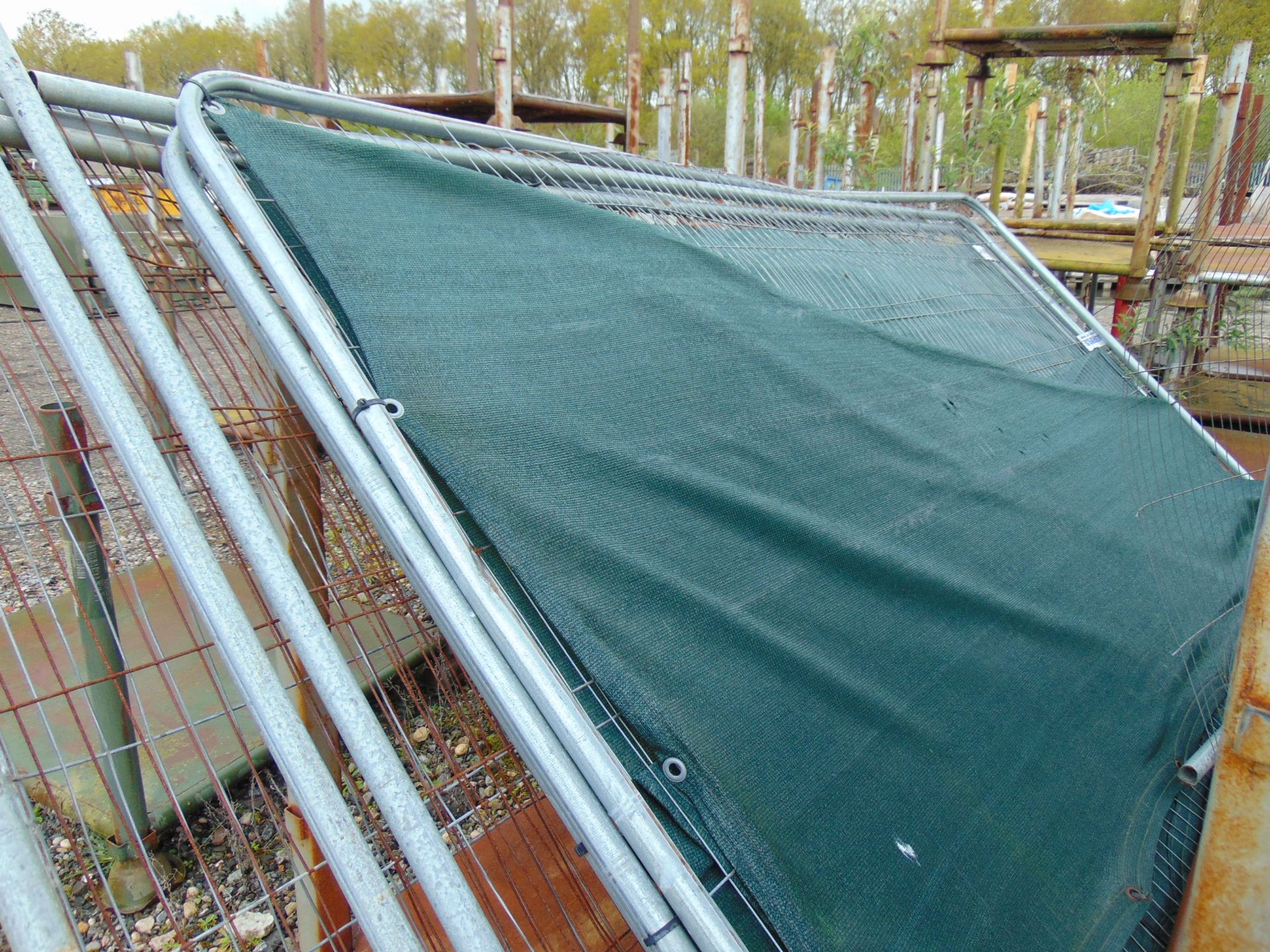8 x Lengths of Heras Fencing - Image 2 of 3