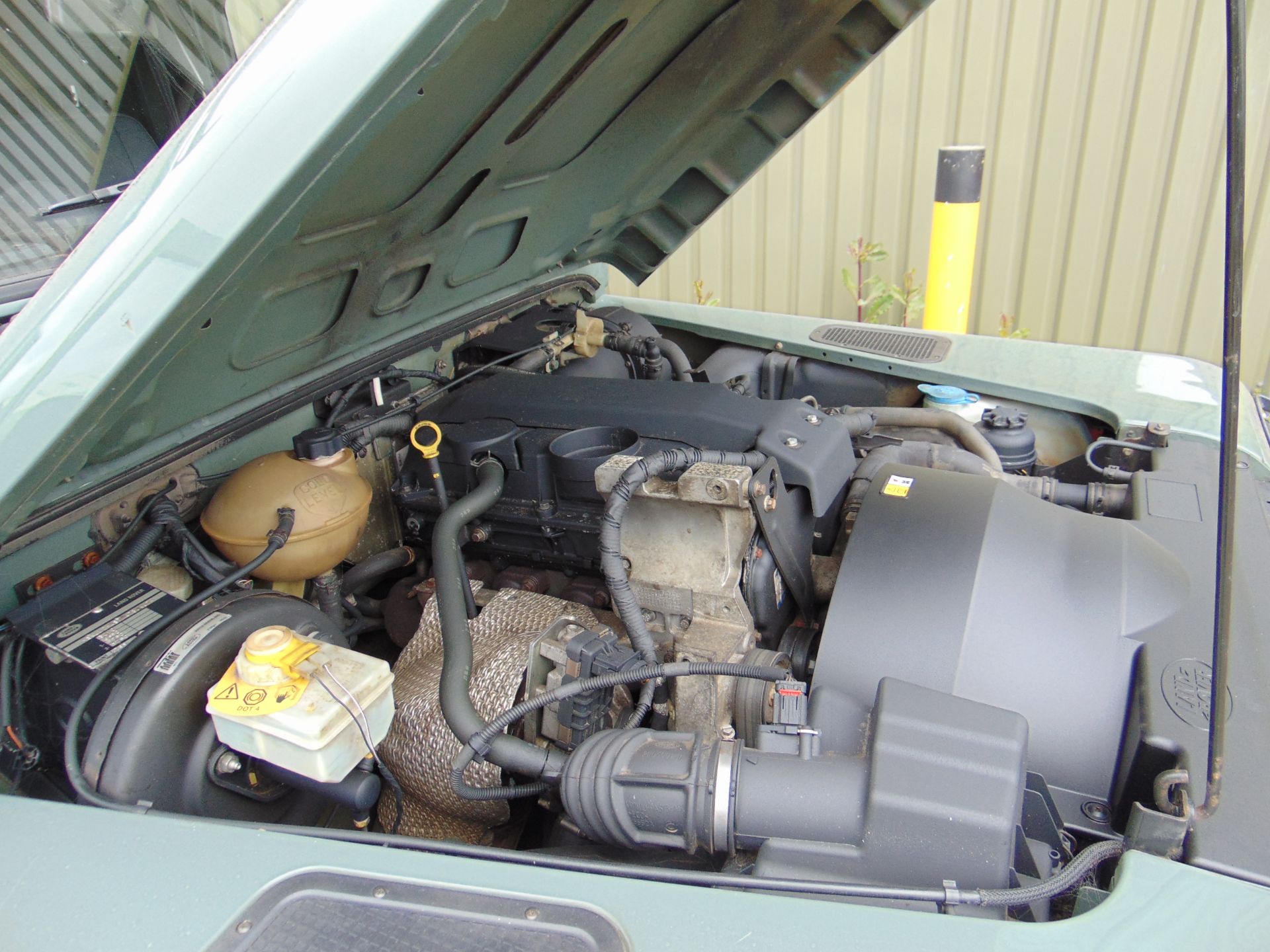 2009 Land Rover Defender110 Hard Top Diesel Light 4 x 4 Utility 59,000 mls, winch From UK Govt Dept - Bild 55 aus 67