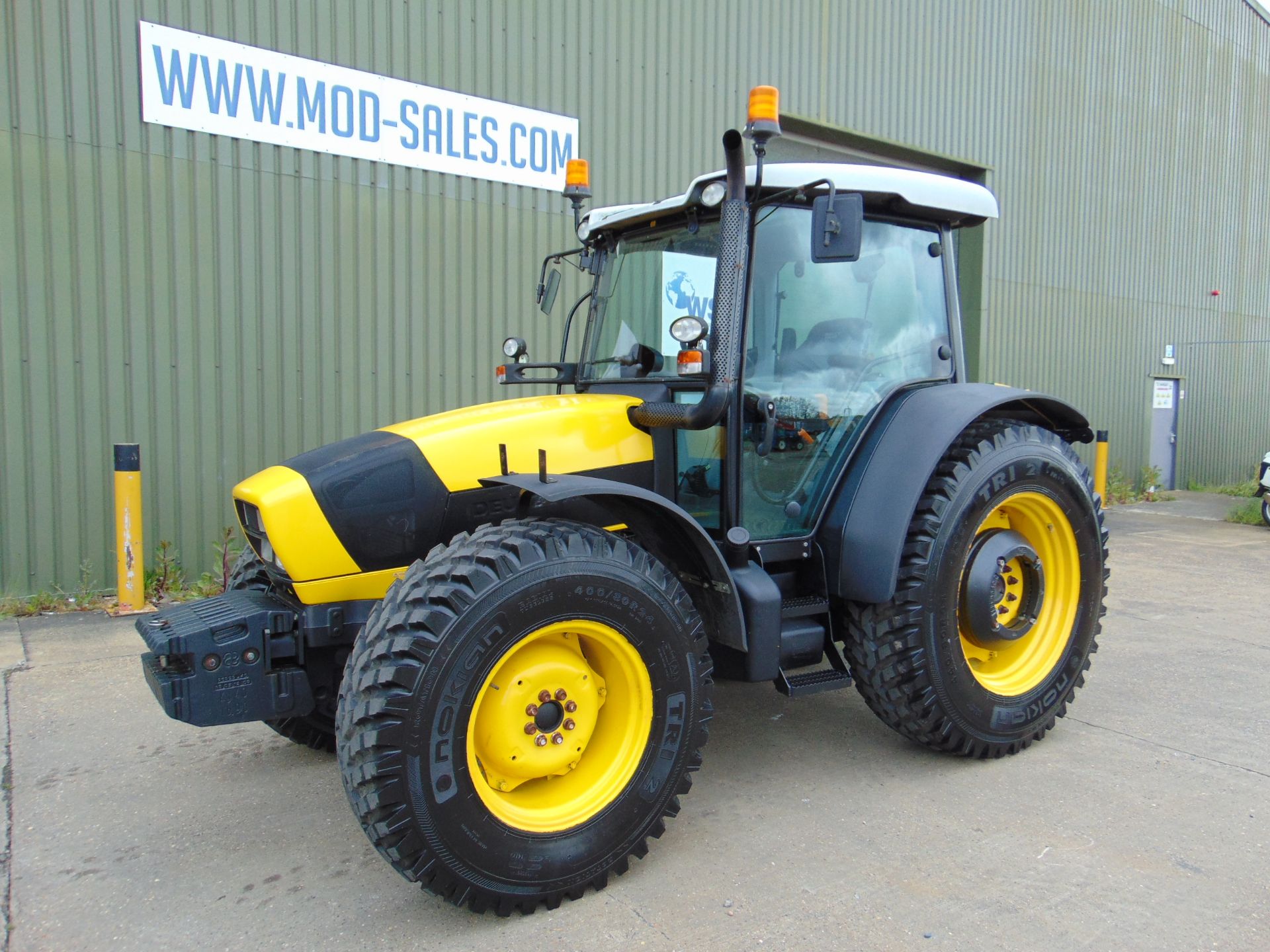 2010 Deutz-Fahr Agrofarm 420 - 4WD 97HP Agricultural Tractor 967 hrs only From MOD - Bild 4 aus 56