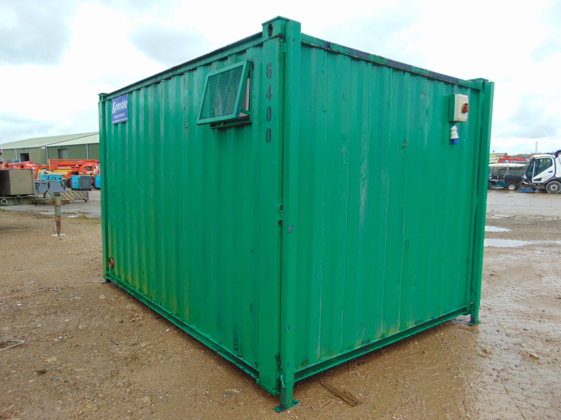 Male / Female Dual Compartment Toilet Block - Image 4 of 23