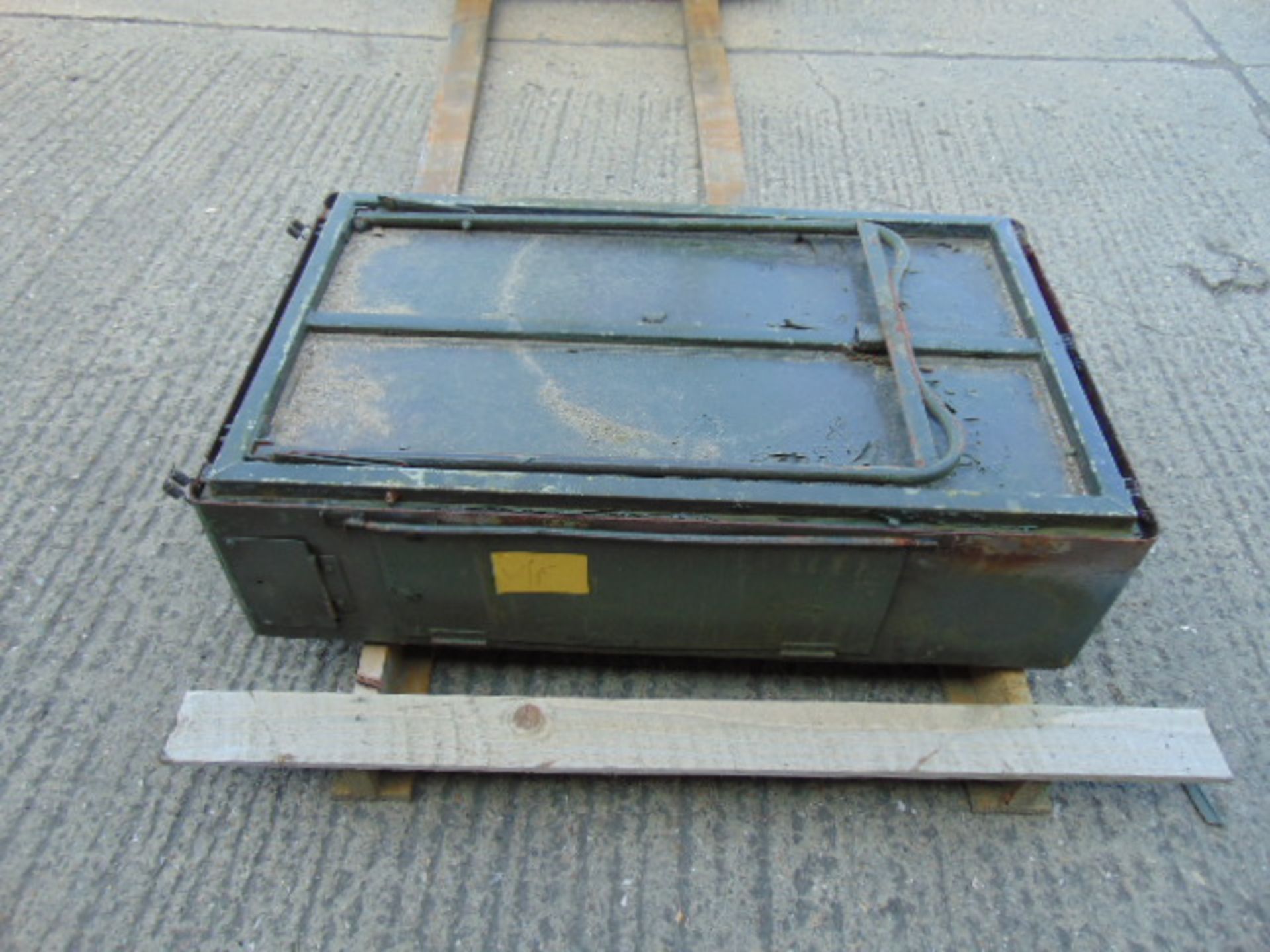 1 x British Army No 5 Field Cooker / Table