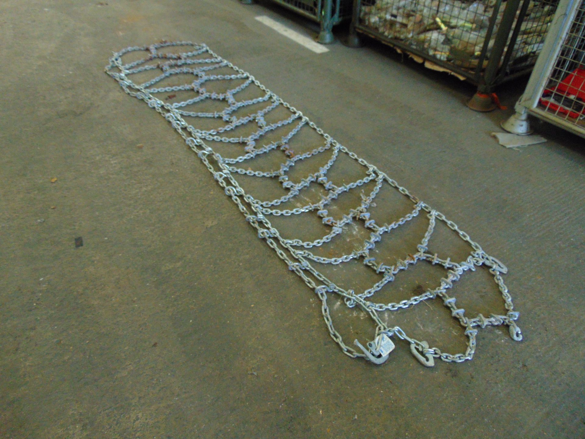 4 x Heavy-Duty Chain, Size 3m x 70cm - Image 2 of 8