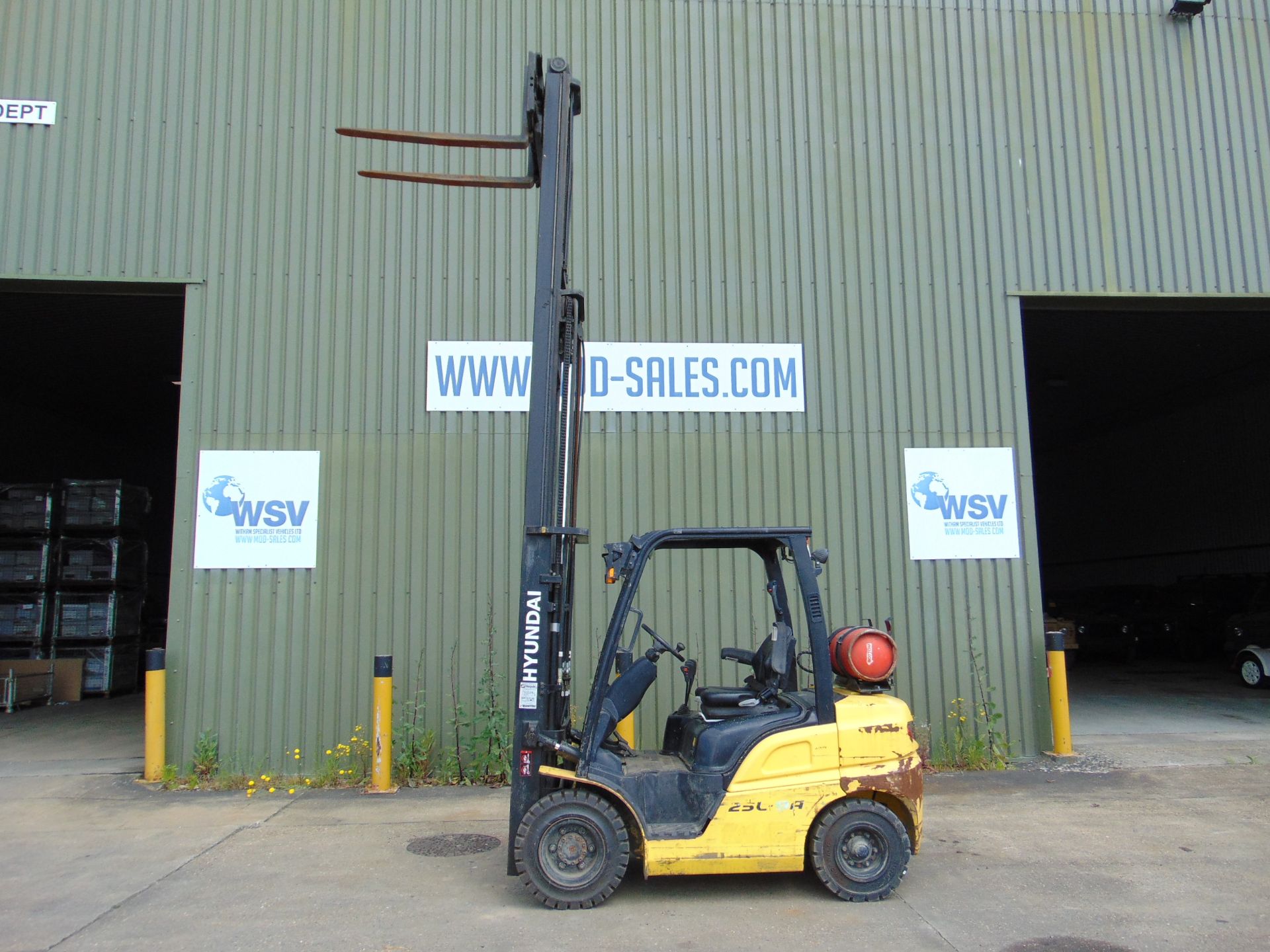 2017 Hyundai 25L-9A 2.5T - LPG Fork Lift Truck - Image 12 of 44