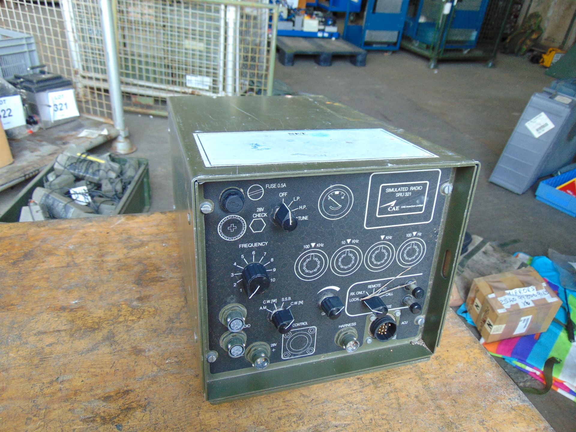 Clansman RT321 HF Training Transmitter Receiver, Ideal for Vehicle etc - Bild 3 aus 4